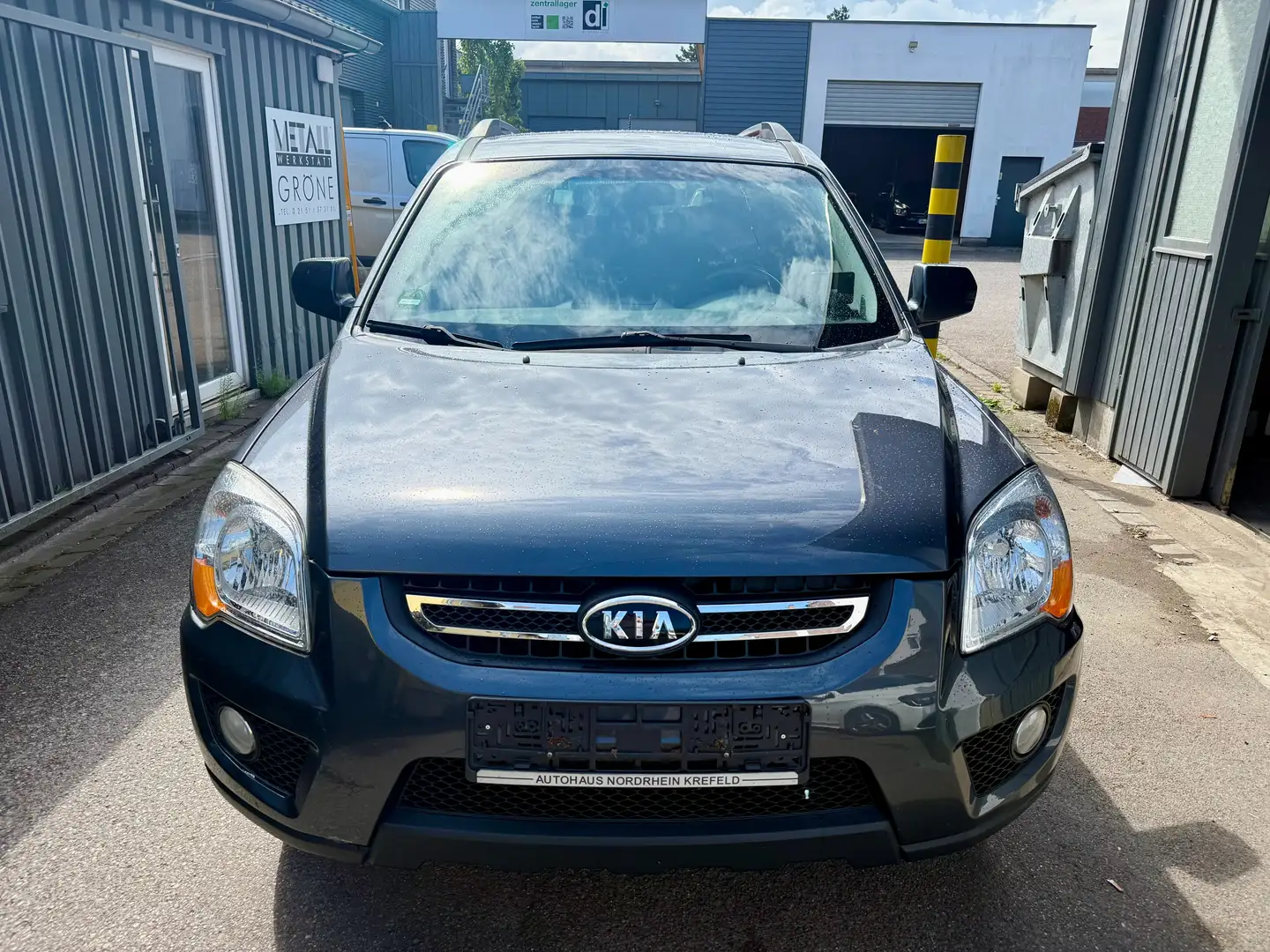 Kia Sportage 2.0 TÜV+SERVICE NEU 2.Hand Gris - 2