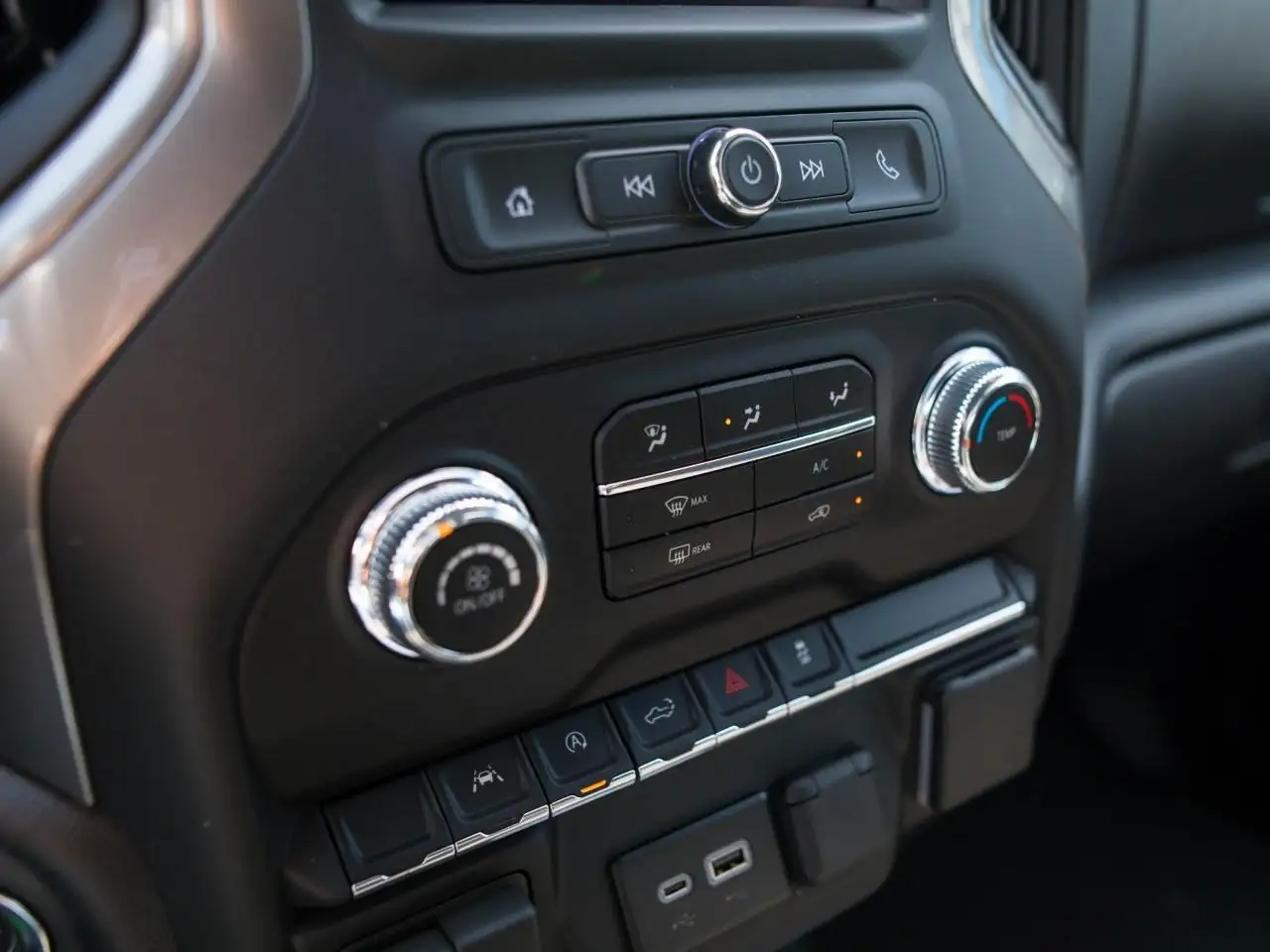 GMC Sierra 1500 fotografie GMC Sierra 1500