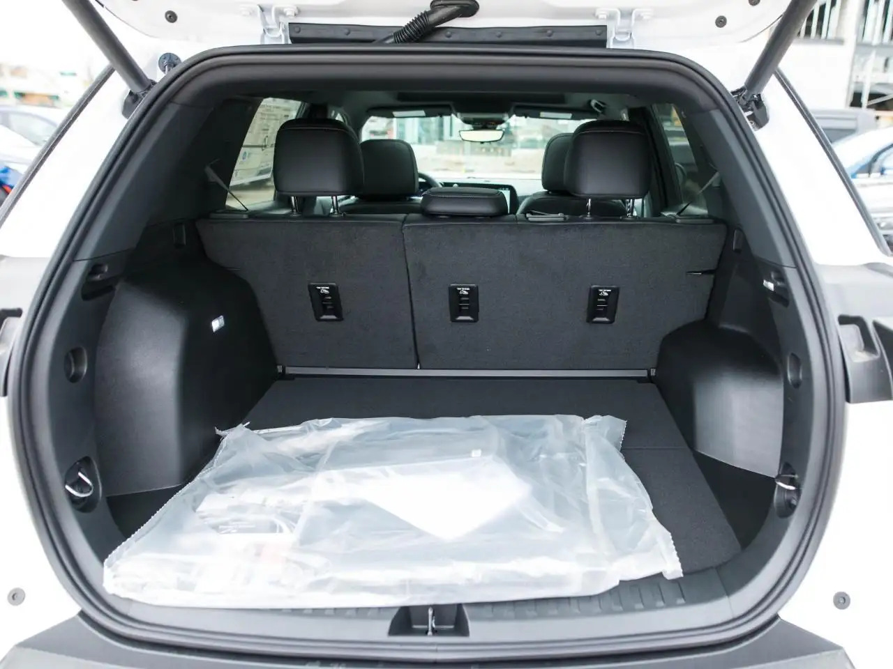 Chevrolet Equinox снимка Chevrolet Equinox