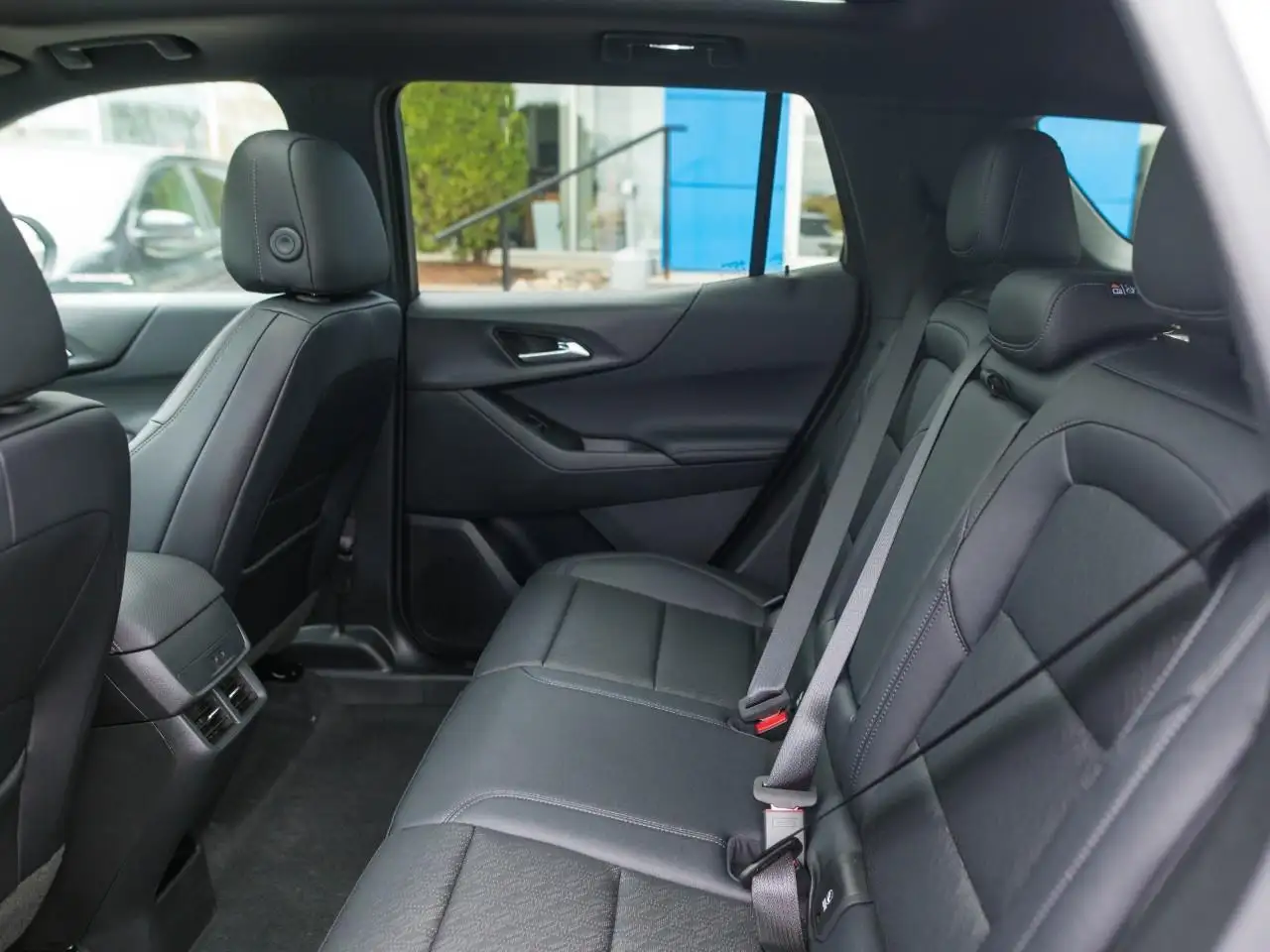 Chevrolet Equinox снимка Chevrolet Equinox