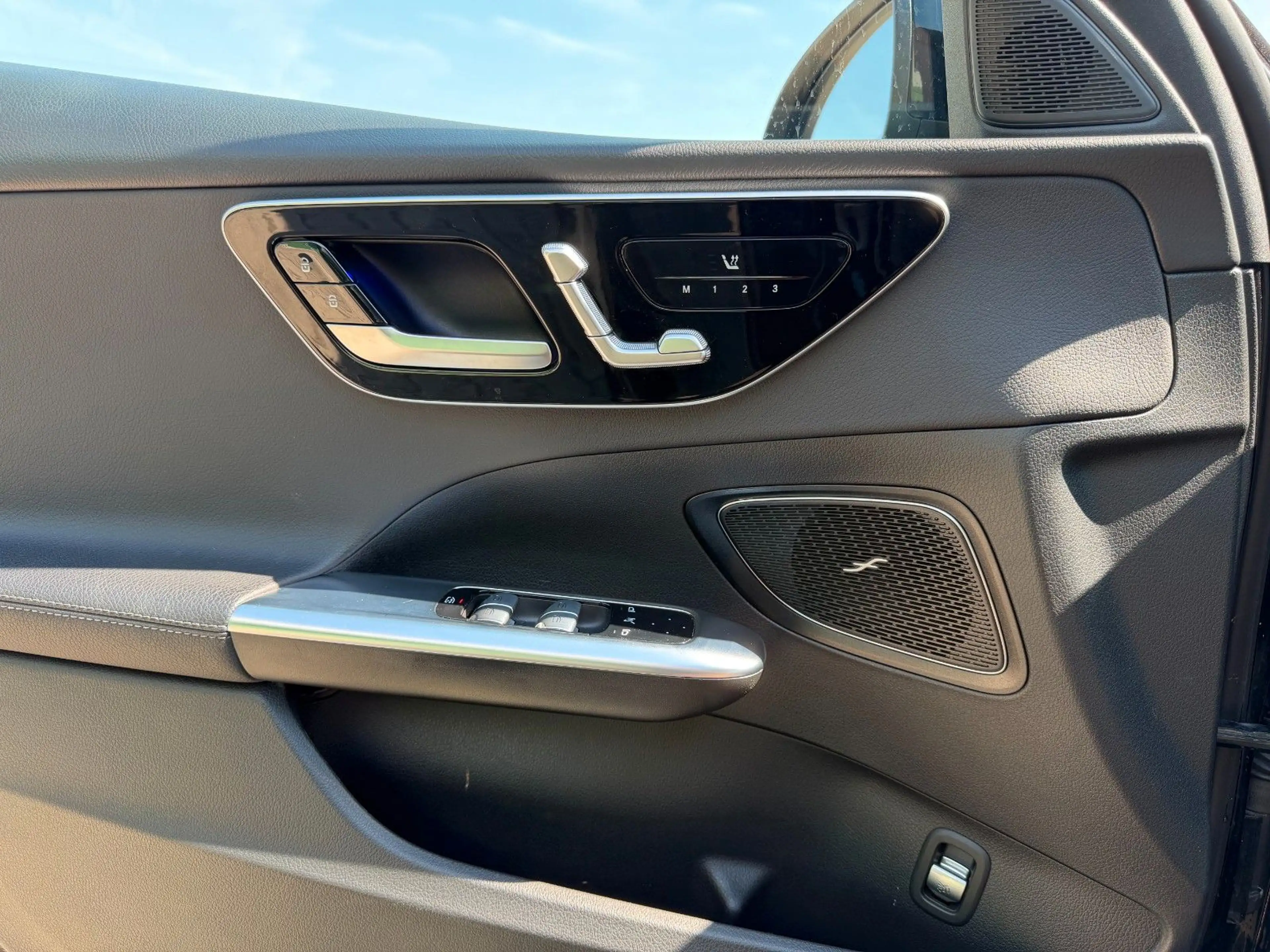 Mercedes-Benz C 220 C220d Standheiz*Pano*Digital-Light*Memory-Paket — photo 11