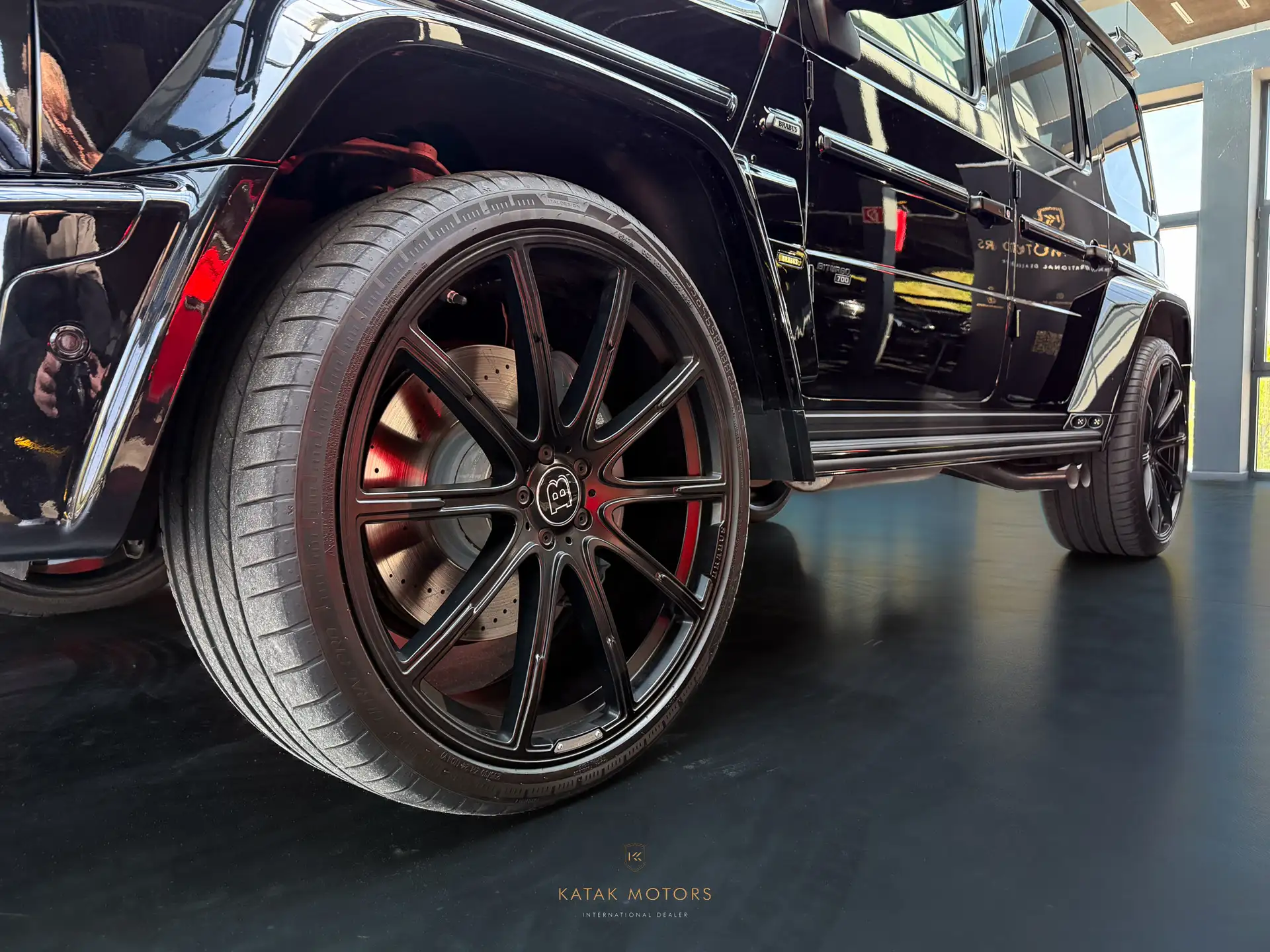 벤츠 G-Class G 63 AMG 2024 검정 사진 8