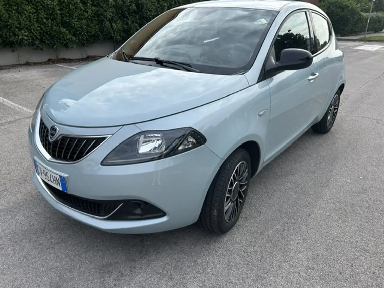Lancia Ypsilon 2024