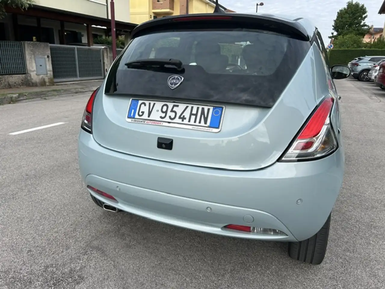Lancia Ypsilon 2024