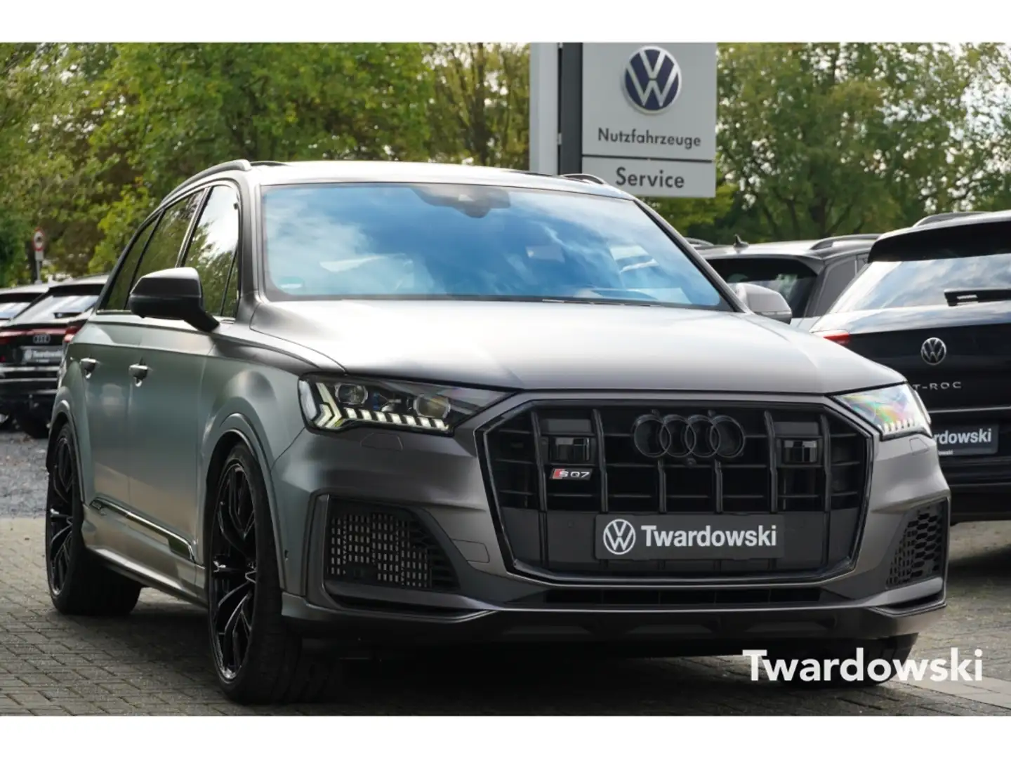 Audi SQ7 ABT HUD 360° StHZ AHK PANO Soft ALLRADLENKUNG Noir - 1