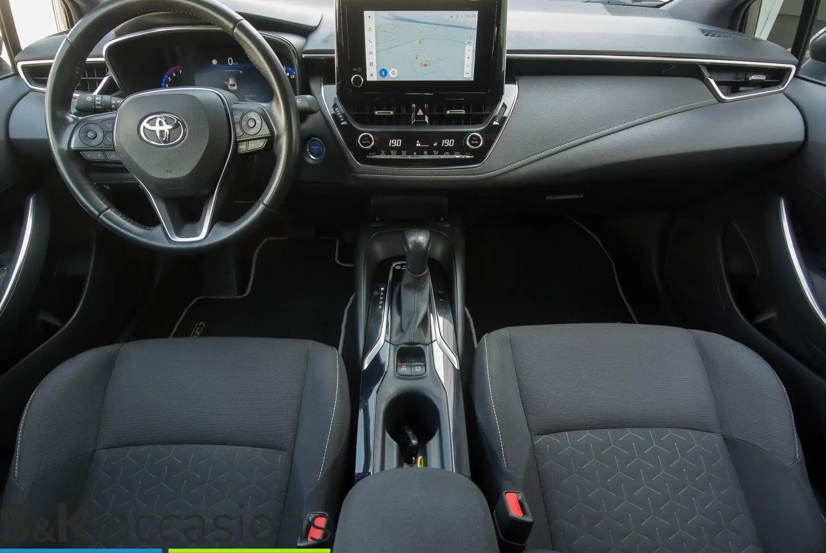 Toyota Corolla 1.8 Hybrid NAVI ACC Keyless Bruin - 2