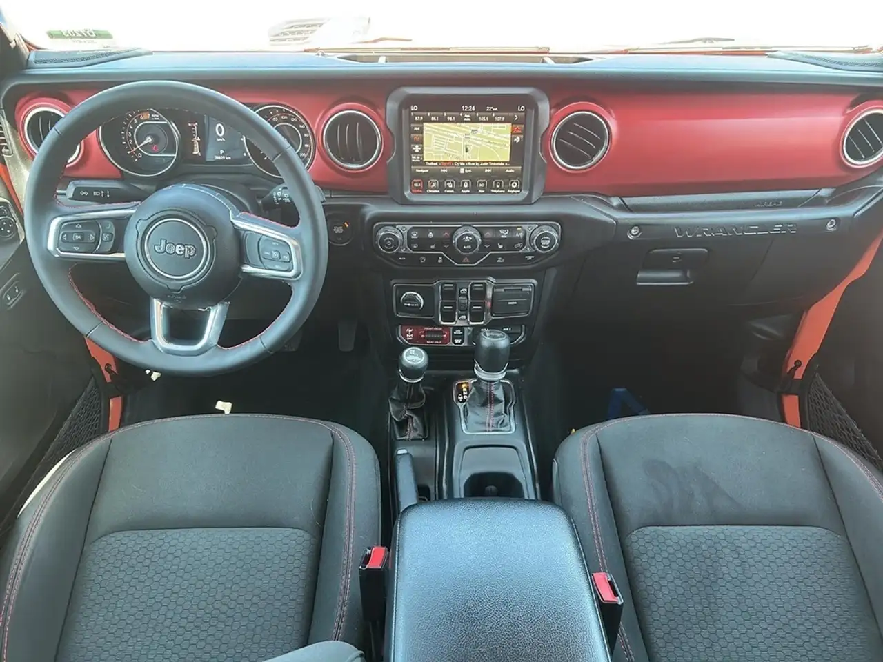Jeep Wrangler photo Jeep Wrangler