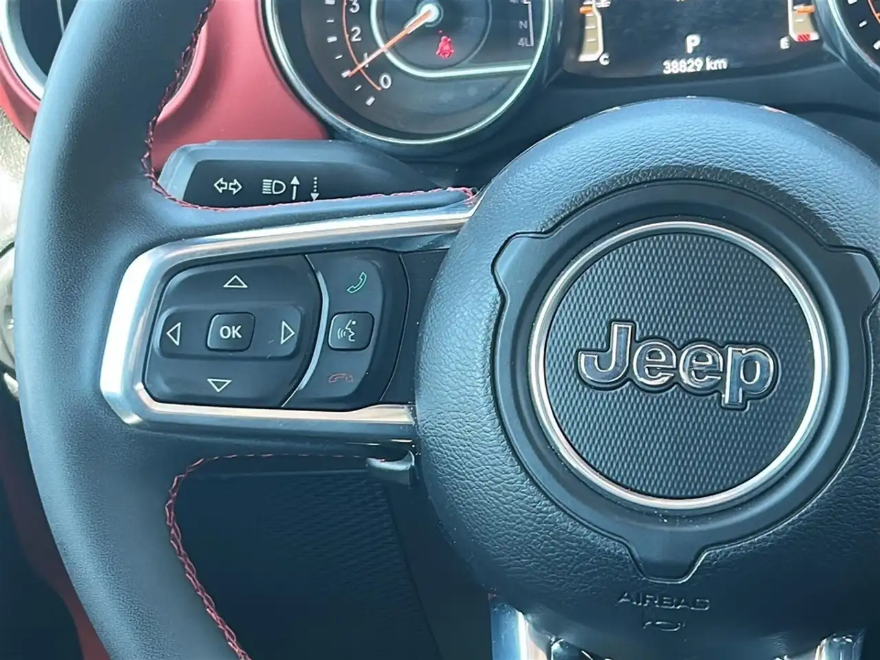 Jeep Wrangler photo Jeep Wrangler