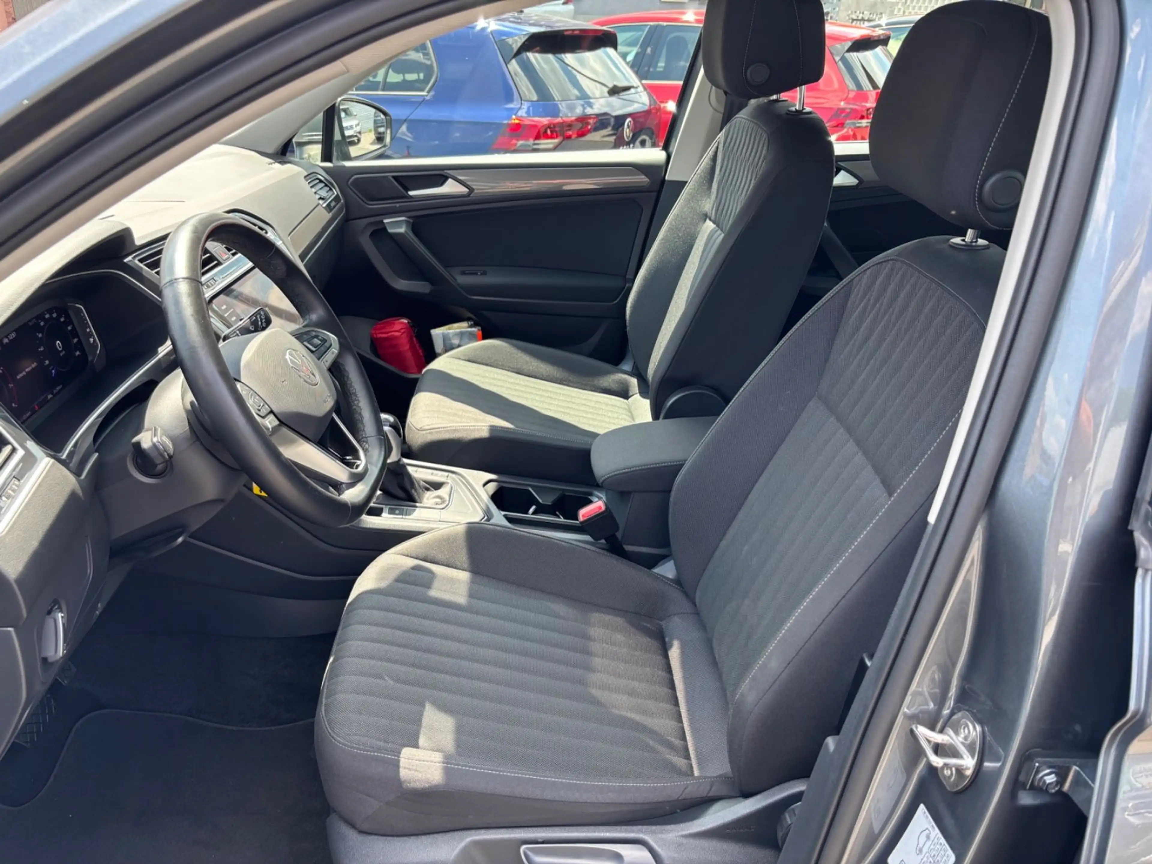 Volkswagen Tiguan Allspace 1.5 TSI DSG Life,7-Sitzer,AHK,Na — photo 9