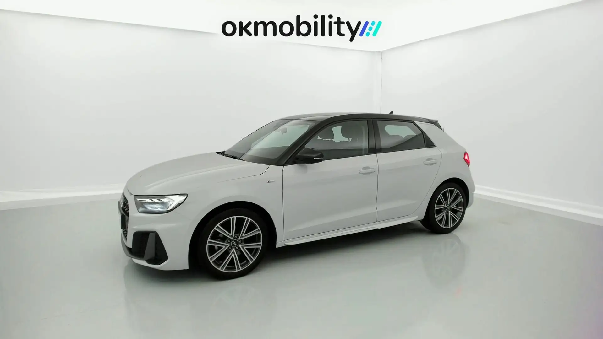 Audi A1 Sportback 30 TFSI Adrenalin Blanc - 2