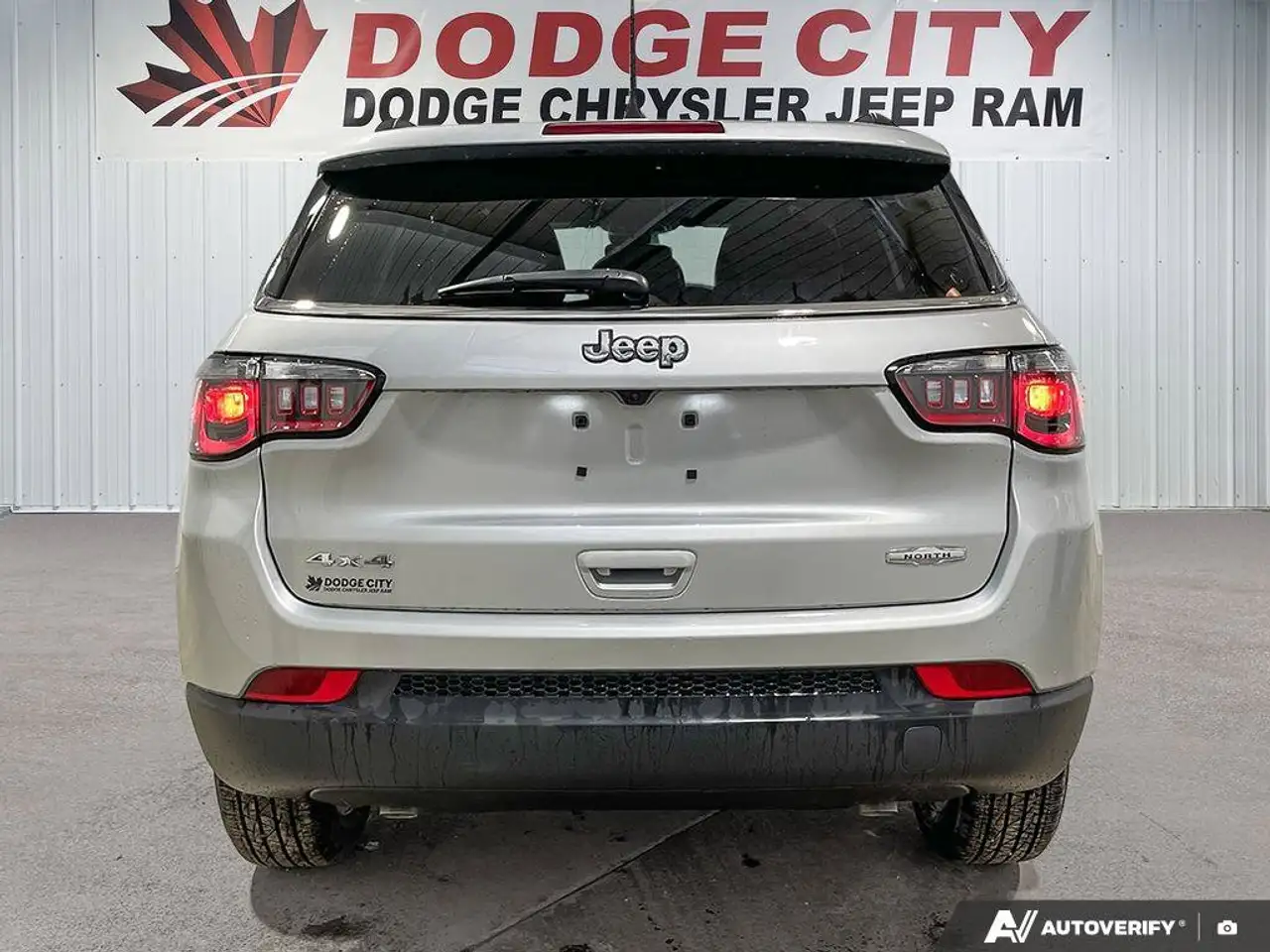 Jeep Compass снимка Jeep Compass