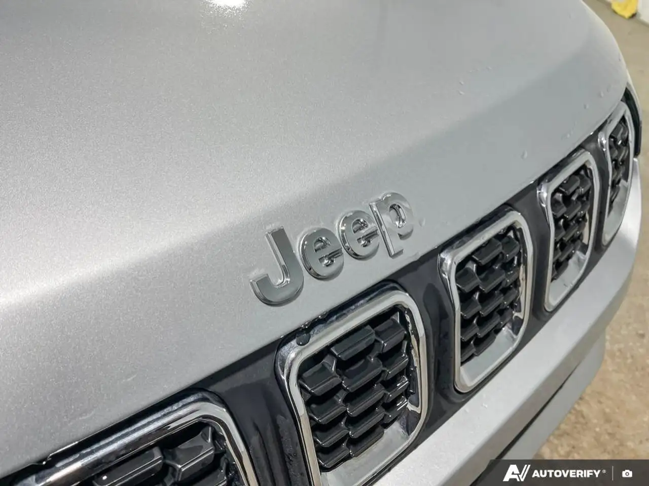 Jeep Compass снимка Jeep Compass
