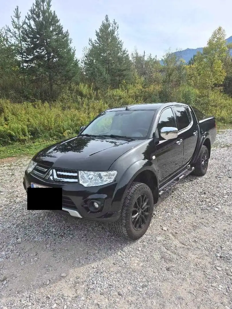 Mitsubishi L200 L 200 2,4 DI-D HP 4WD Doppelkabine Instyle Aut. Schwarz - 1