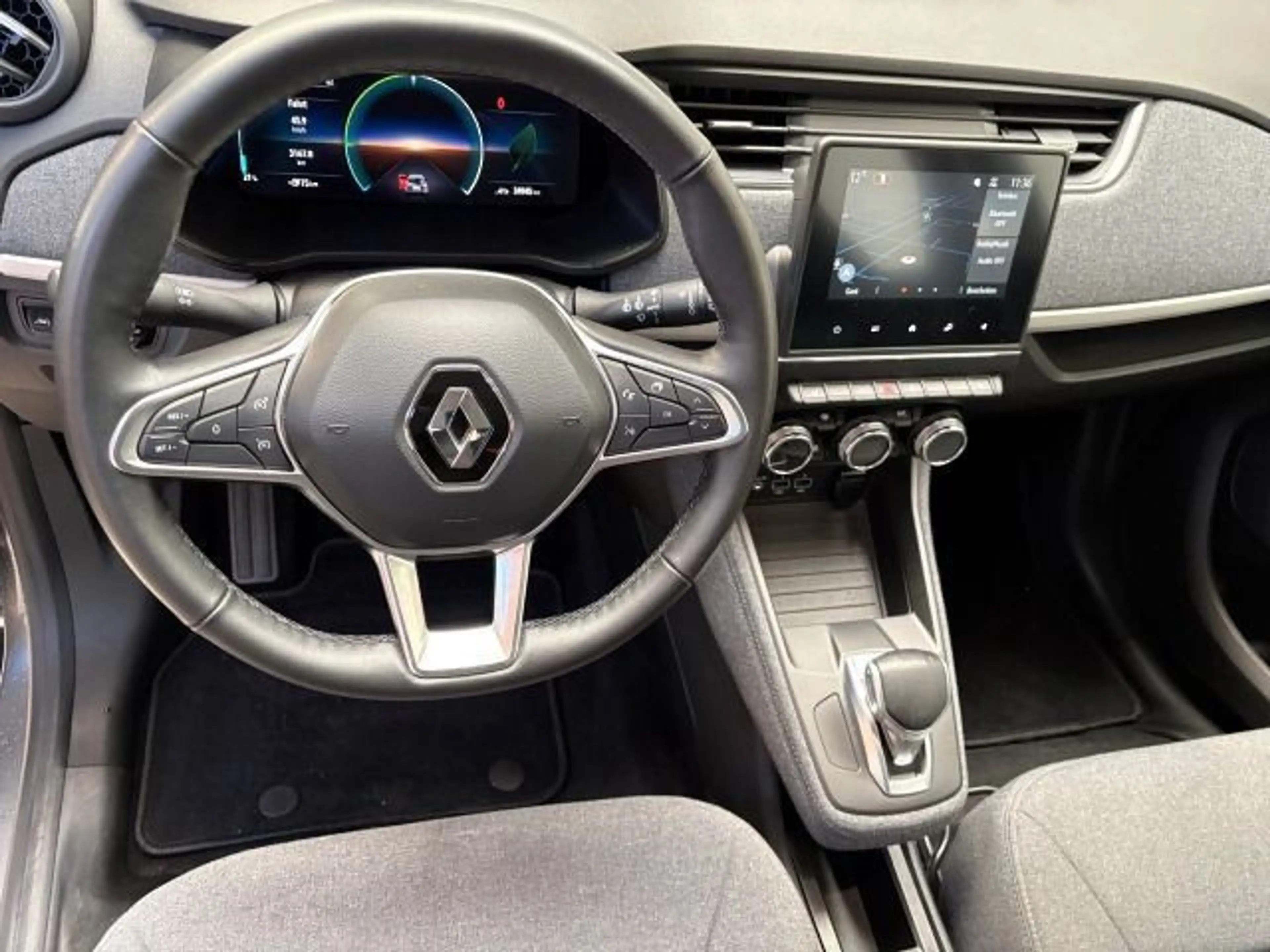 Renault ZOE Zoe R135 Evolution R135/ EV50 — photo 11