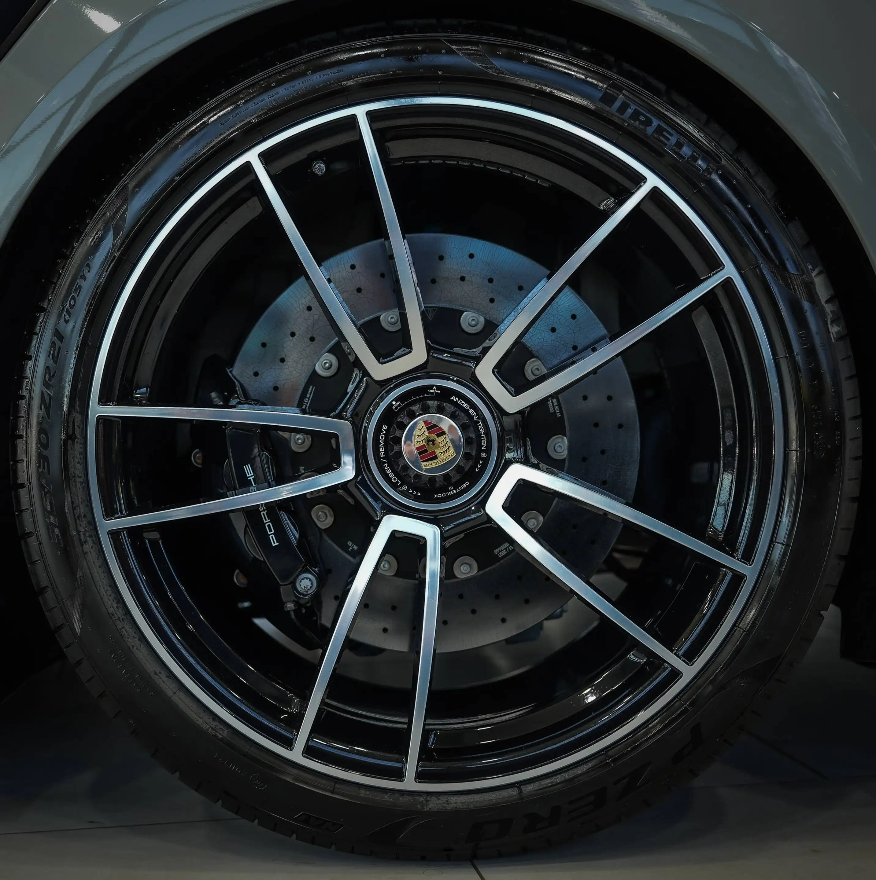 Porsche 911 Turbo S Cabriolet*CARBON-INT*LIFT*KERAMIK*18-WEGE*BOSE — photo 11