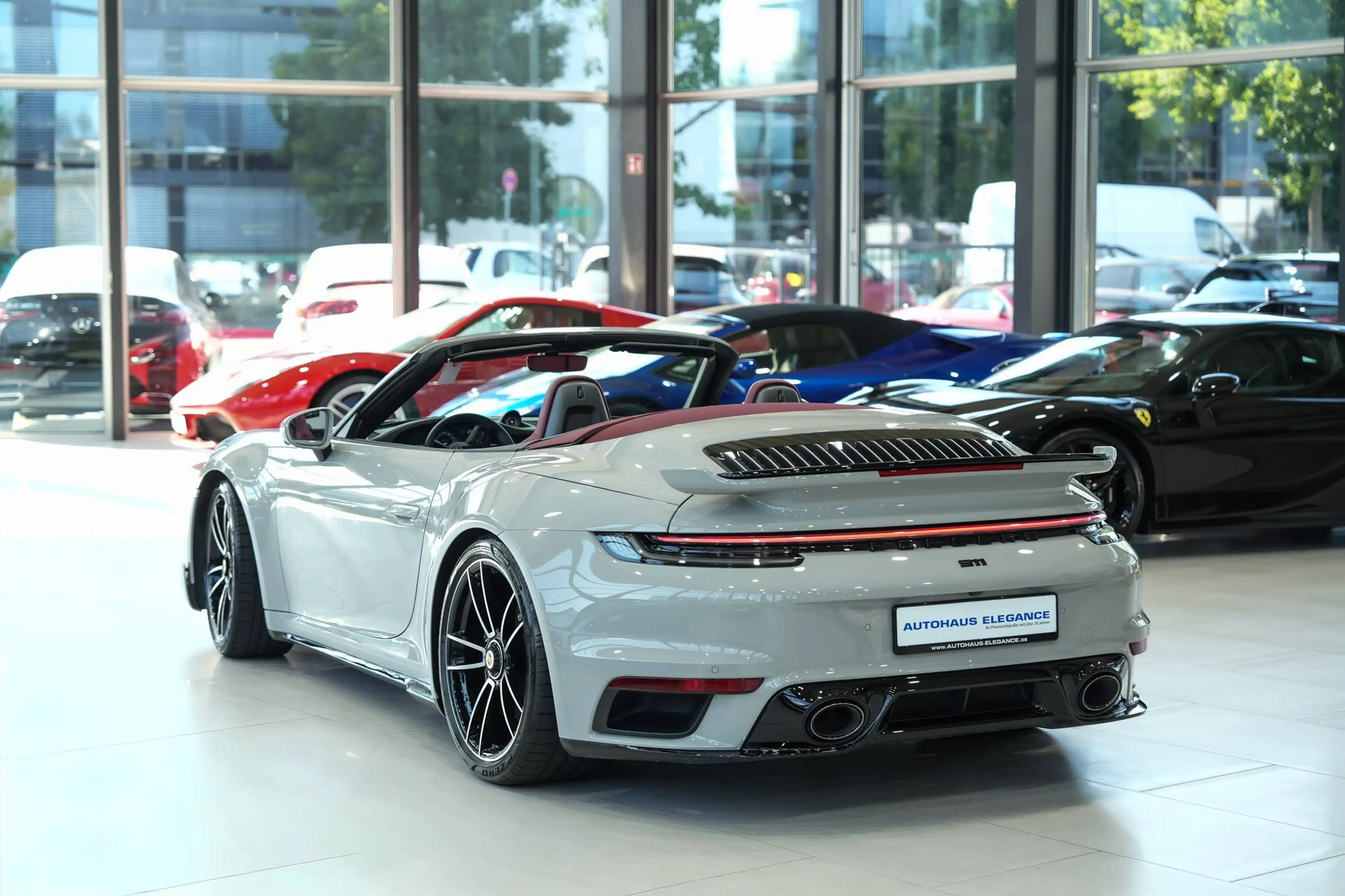 Porsche 911 Turbo S Cabriolet*CARBON-INT*LIFT*KERAMIK*18-WEGE*BOSE — photo 8