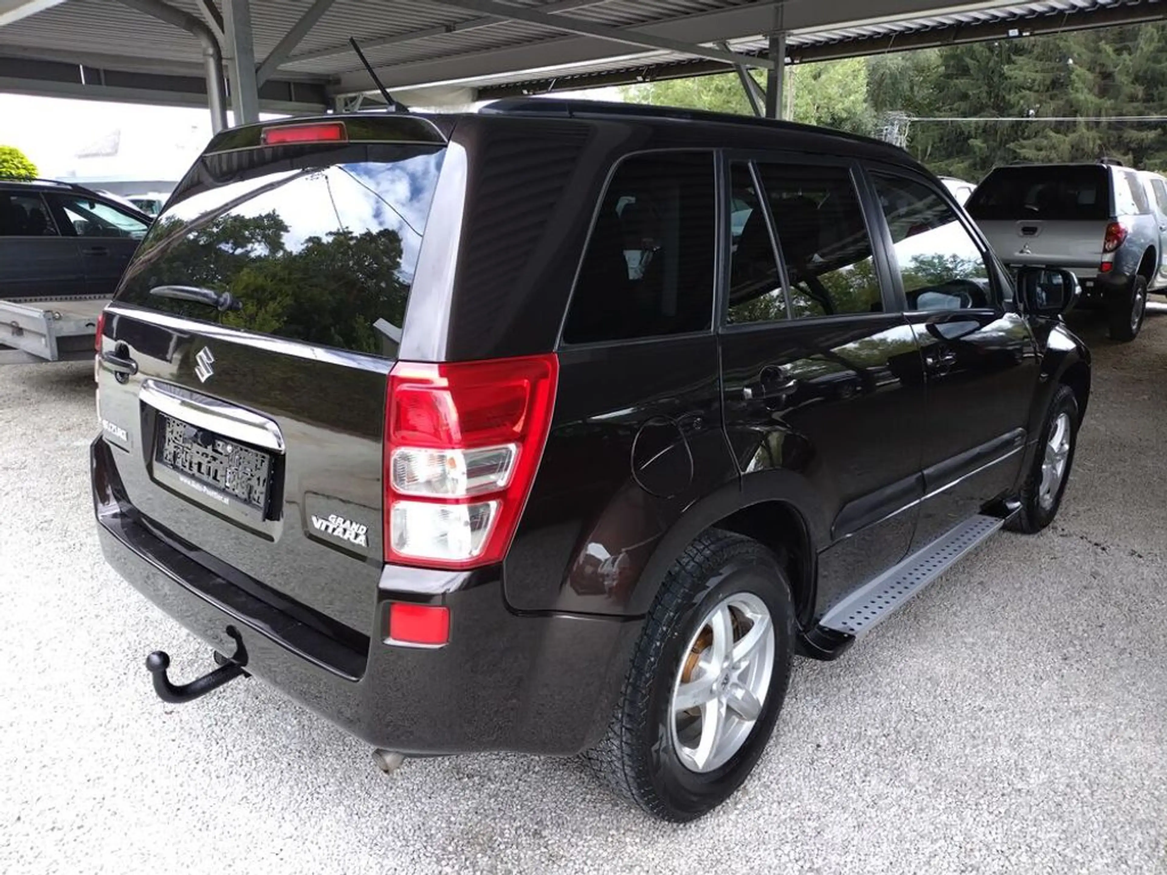Suzuki Grand Vitara Grand 1,9 DDiS VX-E Deluxe !1.Besitz! — photo 2