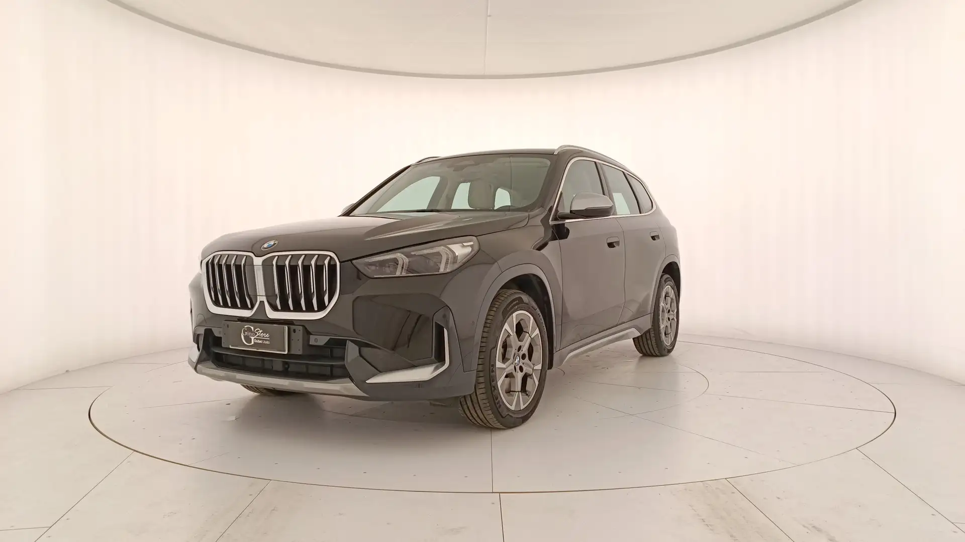 BMW X1 xdrive23d mhev 48V X-Line Edition Balance auto Schwarz - 1