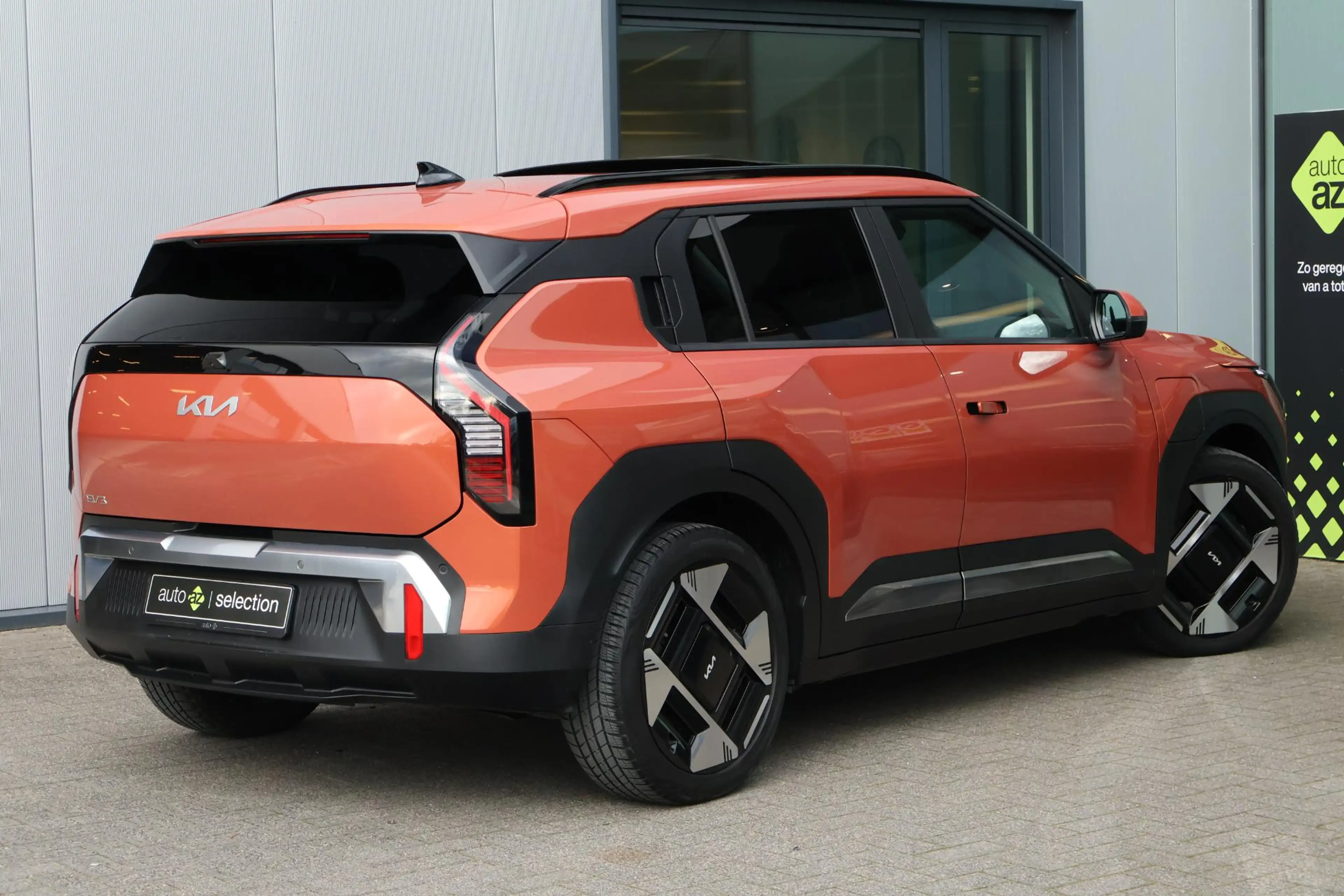 Kia EV3 Plus Advanced 81.4 kWh / Pano / Stuur en stoelverw — photo 7
