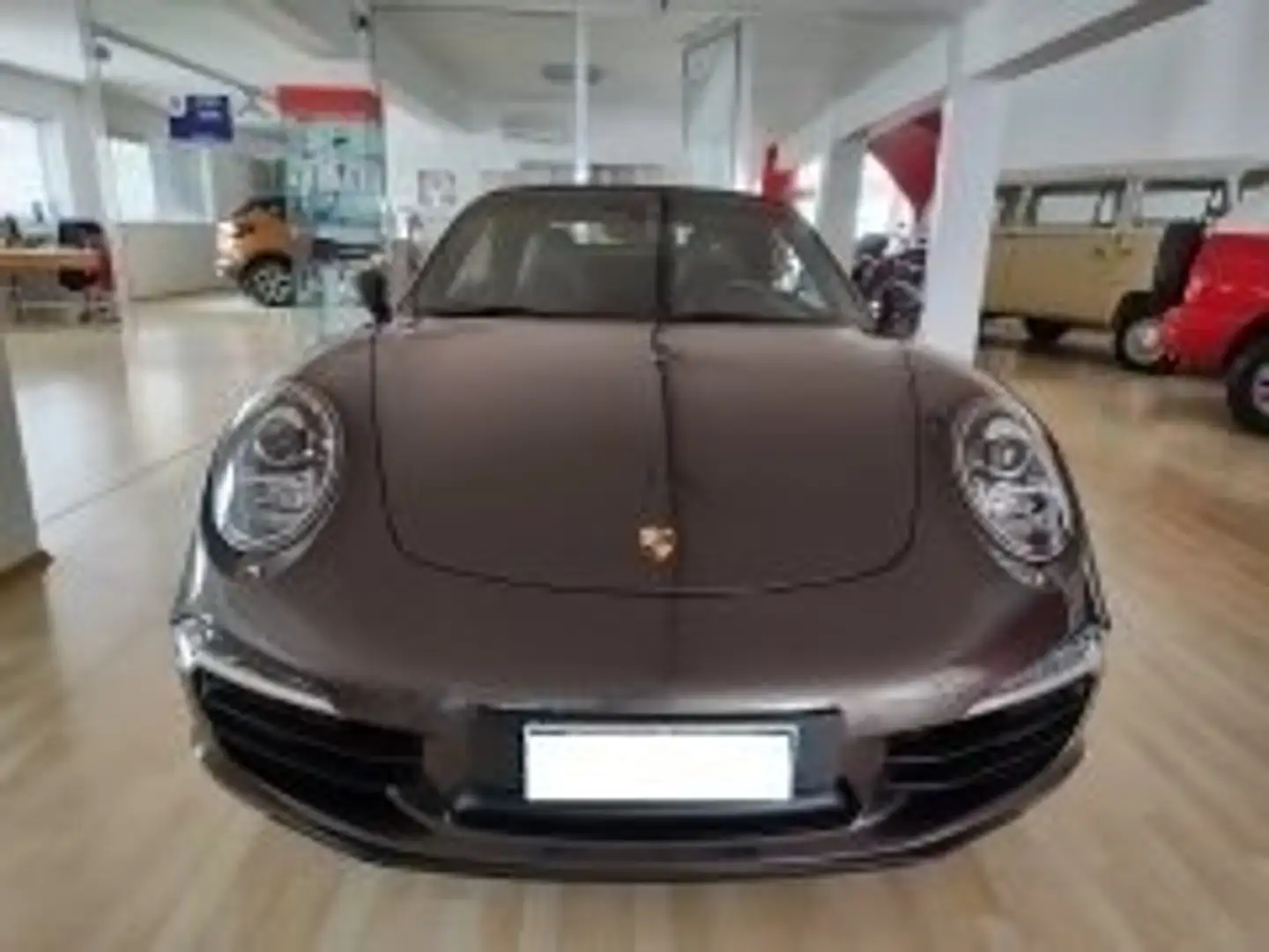 Porsche 911 Carrera Cabrio Brown - 2