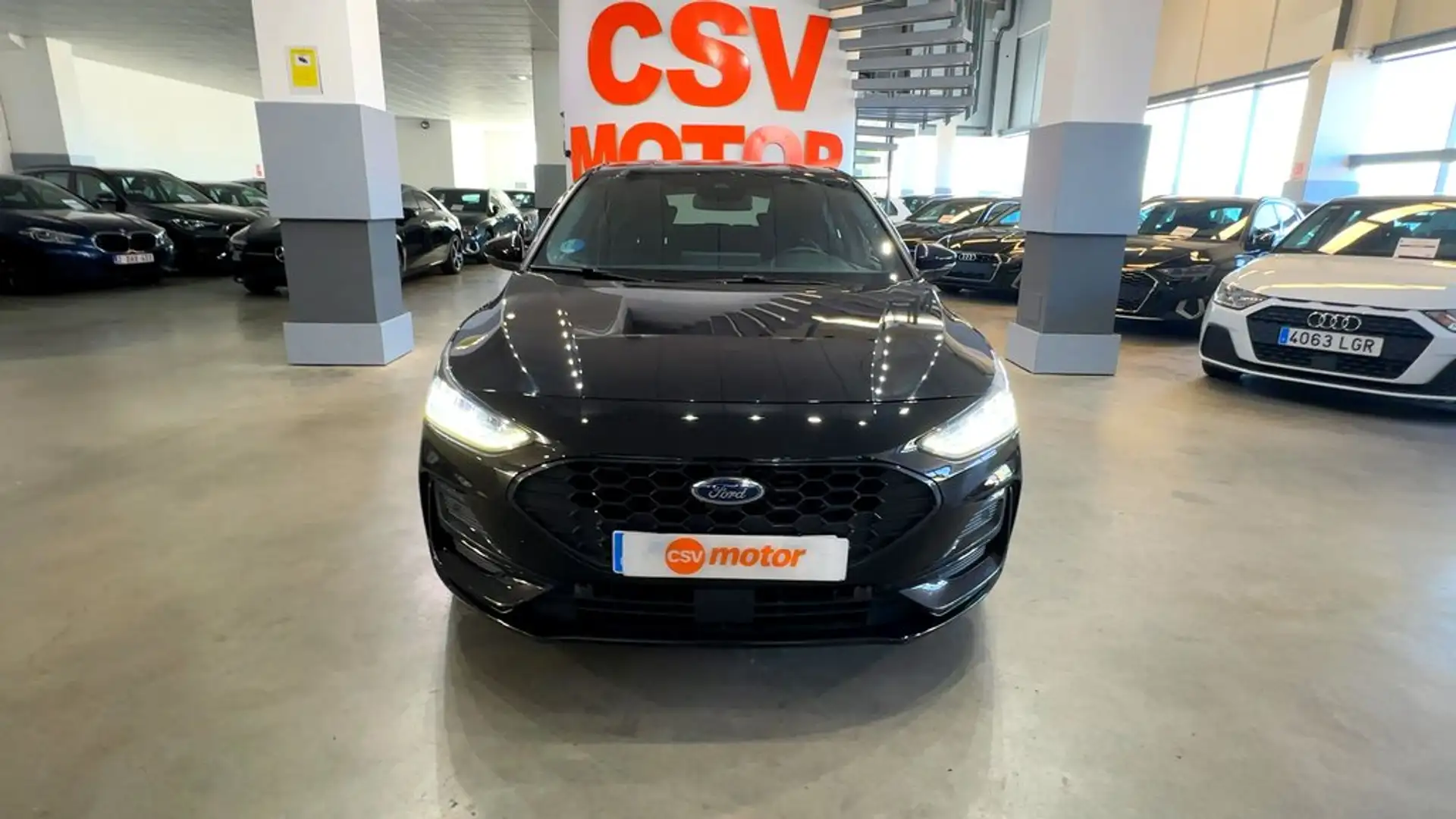 Ford Focus 1.0 Ecoboost MHEV 114kW STLine X Auto - 2
