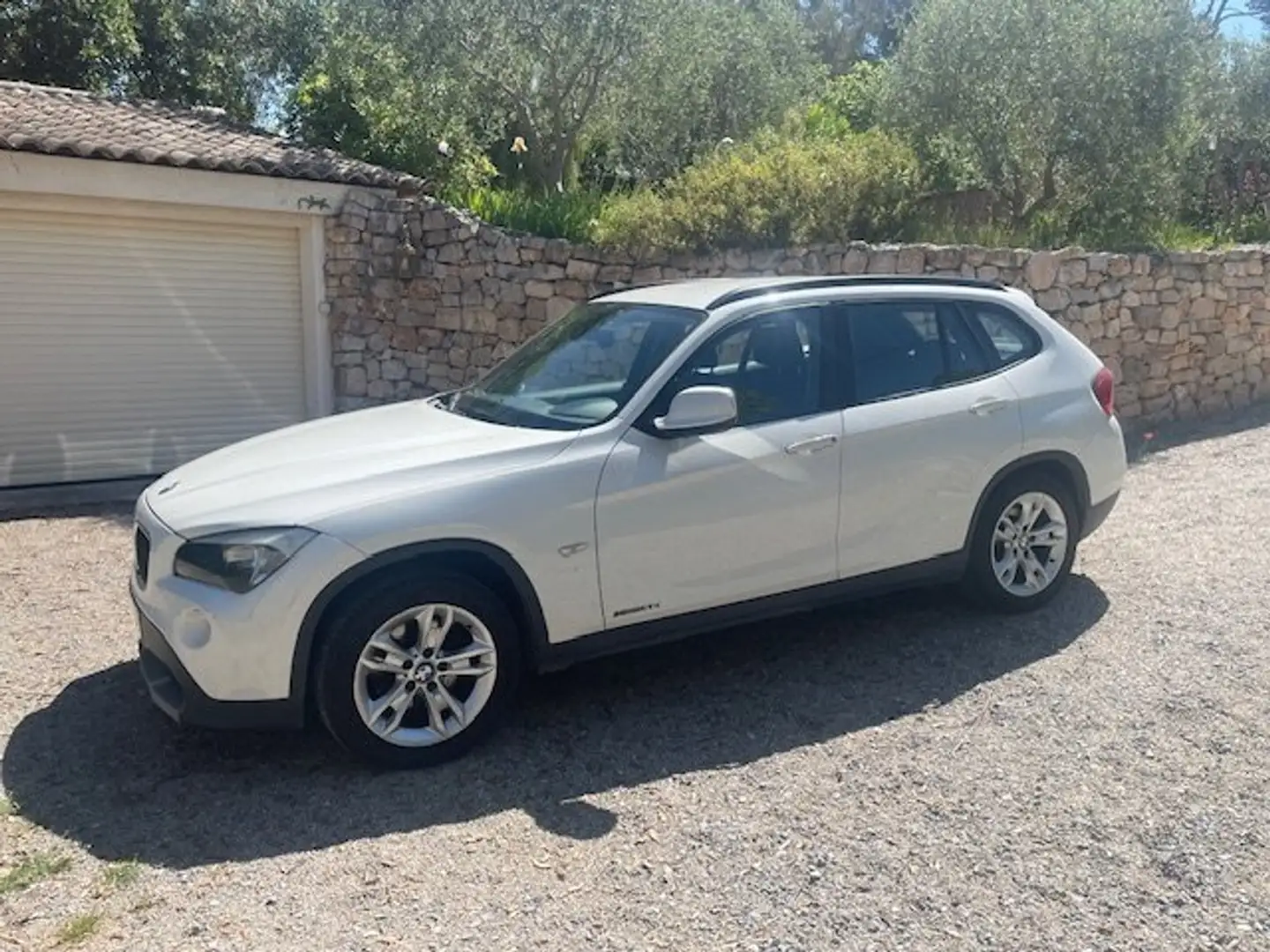 BMW X1 X1 xDrive 20d 177 ch Confort Blanc - 1