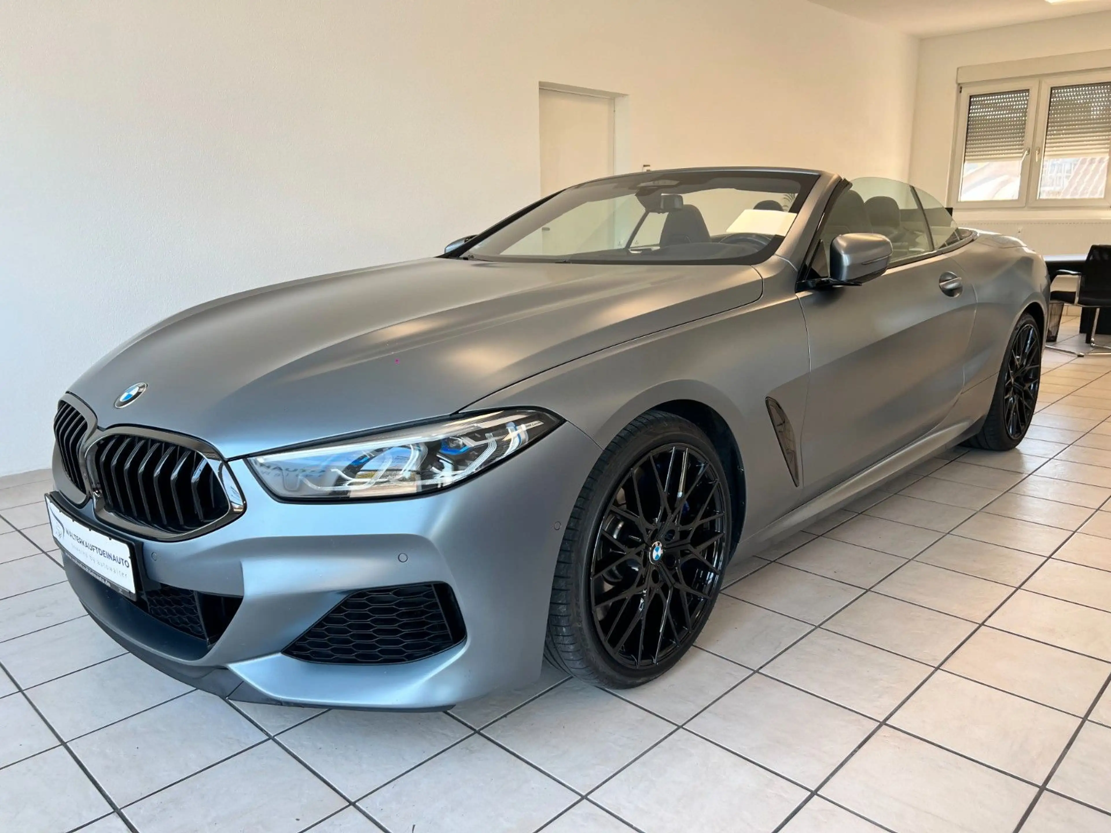 BMW M850 8 Cabrio M850 i xDrive* — photo 2