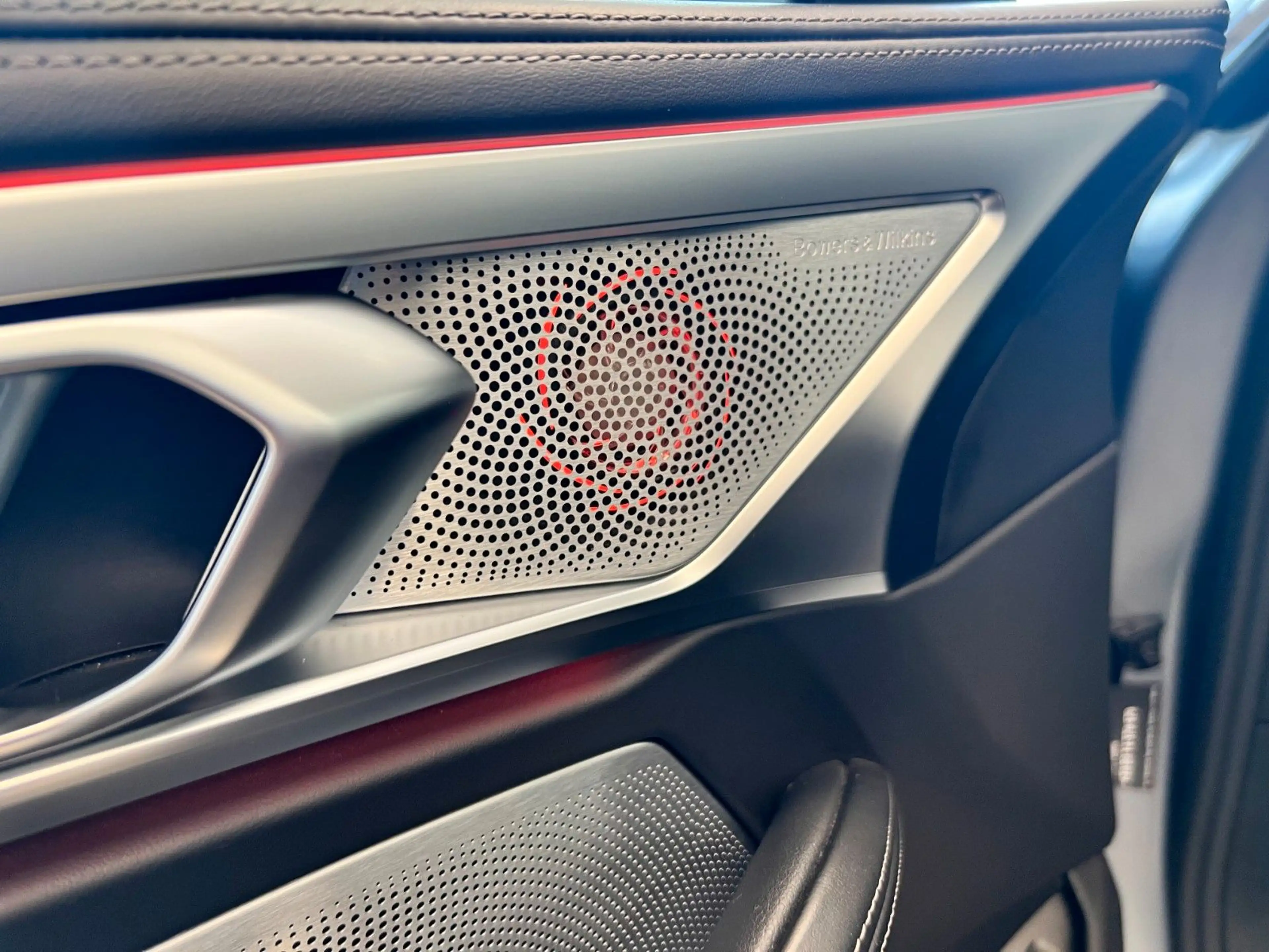 BMW M850 8 Cabrio M850 i xDrive* — photo 12