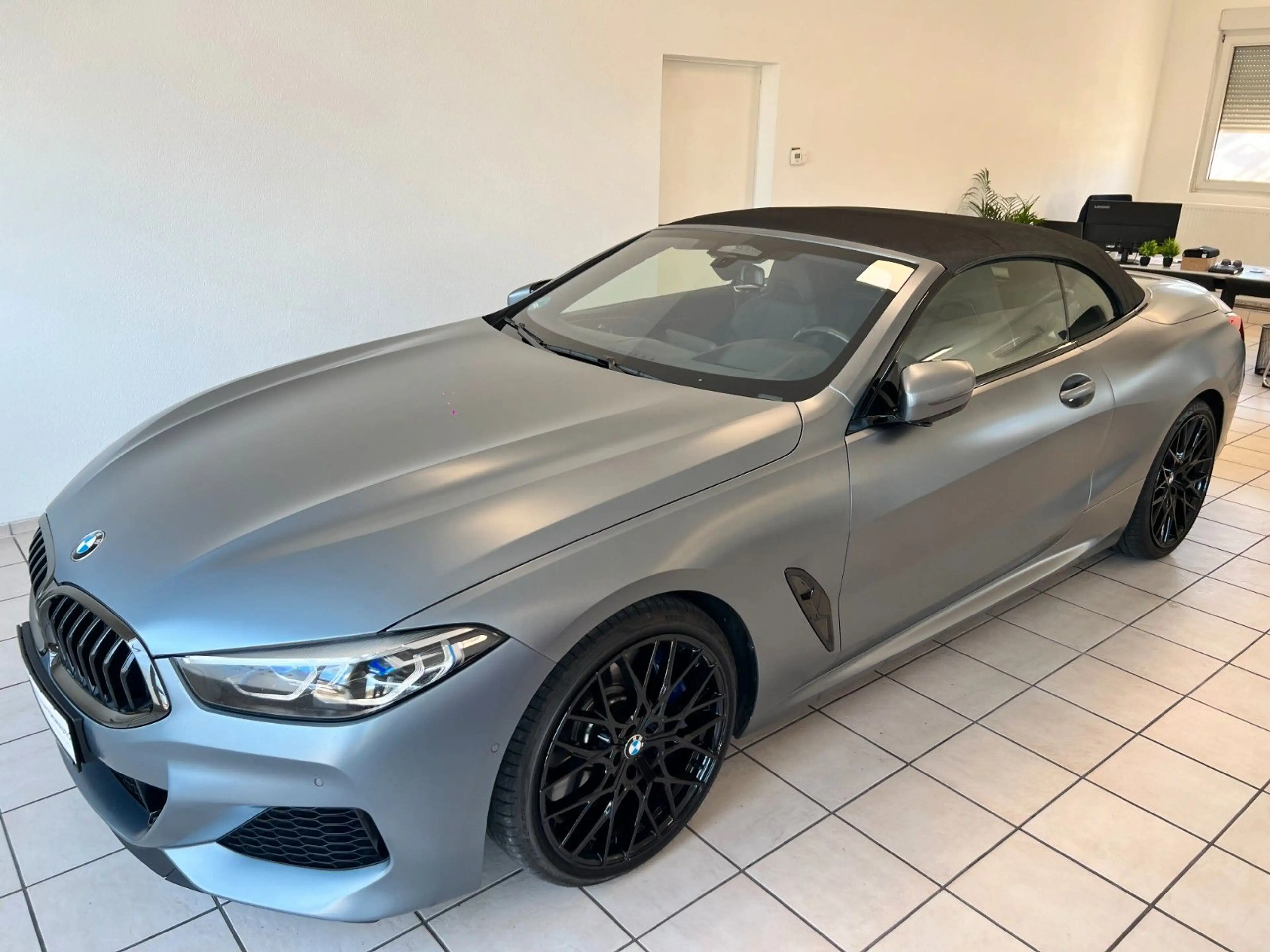 BMW M850 8 Cabrio M850 i xDrive* — photo 7