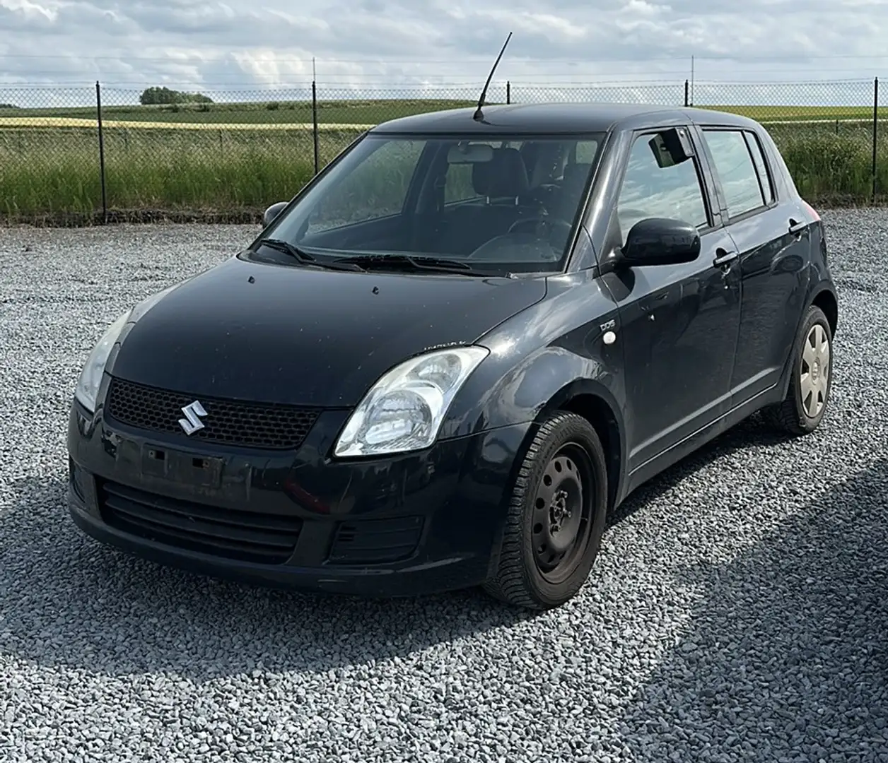 Suzuki Swift 1.3 DDiS GL Airco Noir - 1