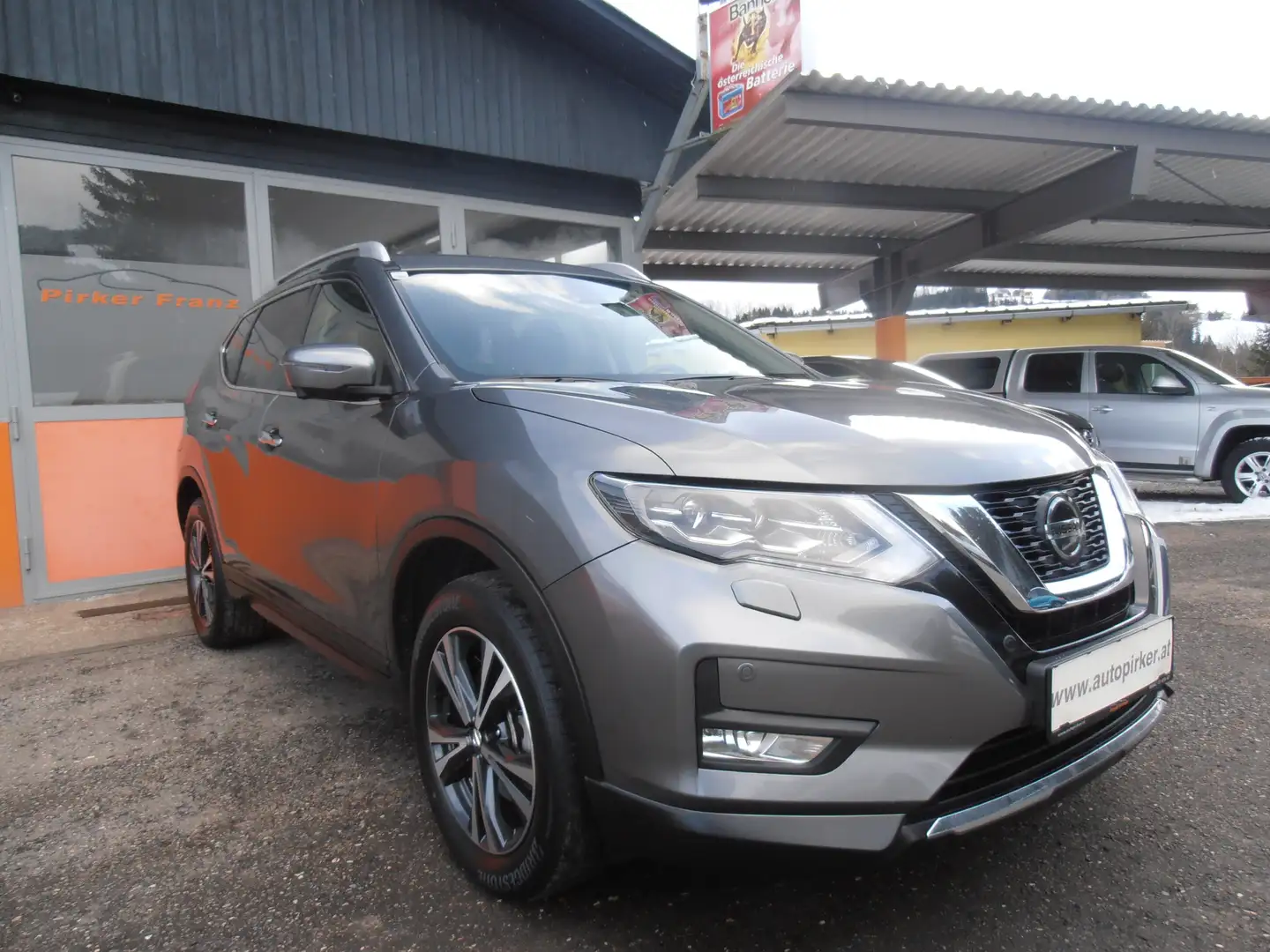 Nissan X-Trail N-Connecta 4x4 Grau - 2