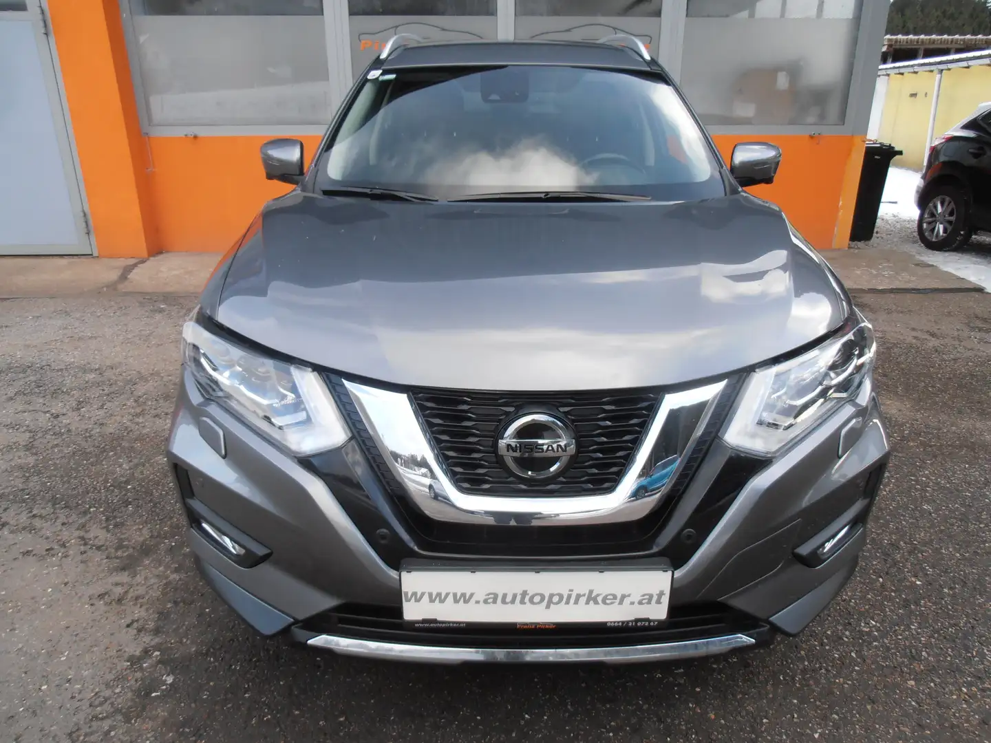 Nissan X-Trail N-Connecta 4x4 Grau - 1