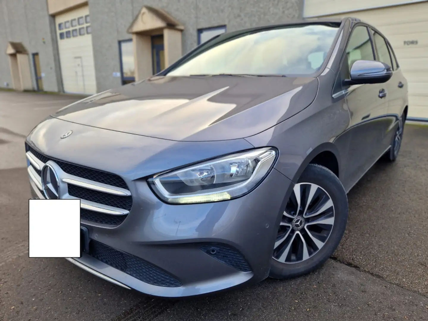 Mercedes-Benz B 180 7G DCT Automatique  Garantie 12 Mois Gris - 1