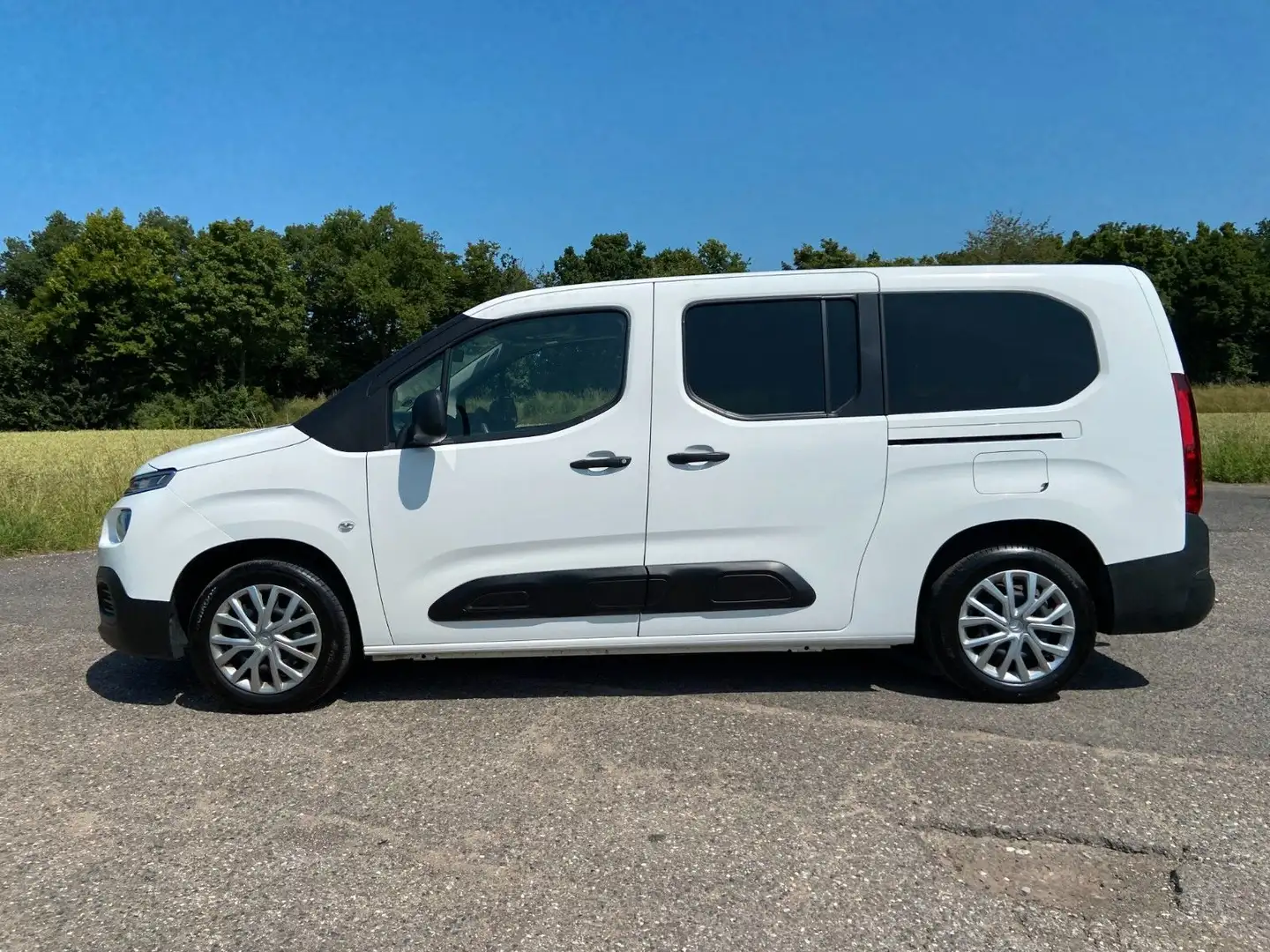 Citroen Berlingo 1.5 Blue HDI Live XL Klima Kamera AHK Fehér - 2