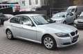 BMW 318 Baureihe 3 Lim. 318d   Automatikgetriebe Silber - thumbnail 3
