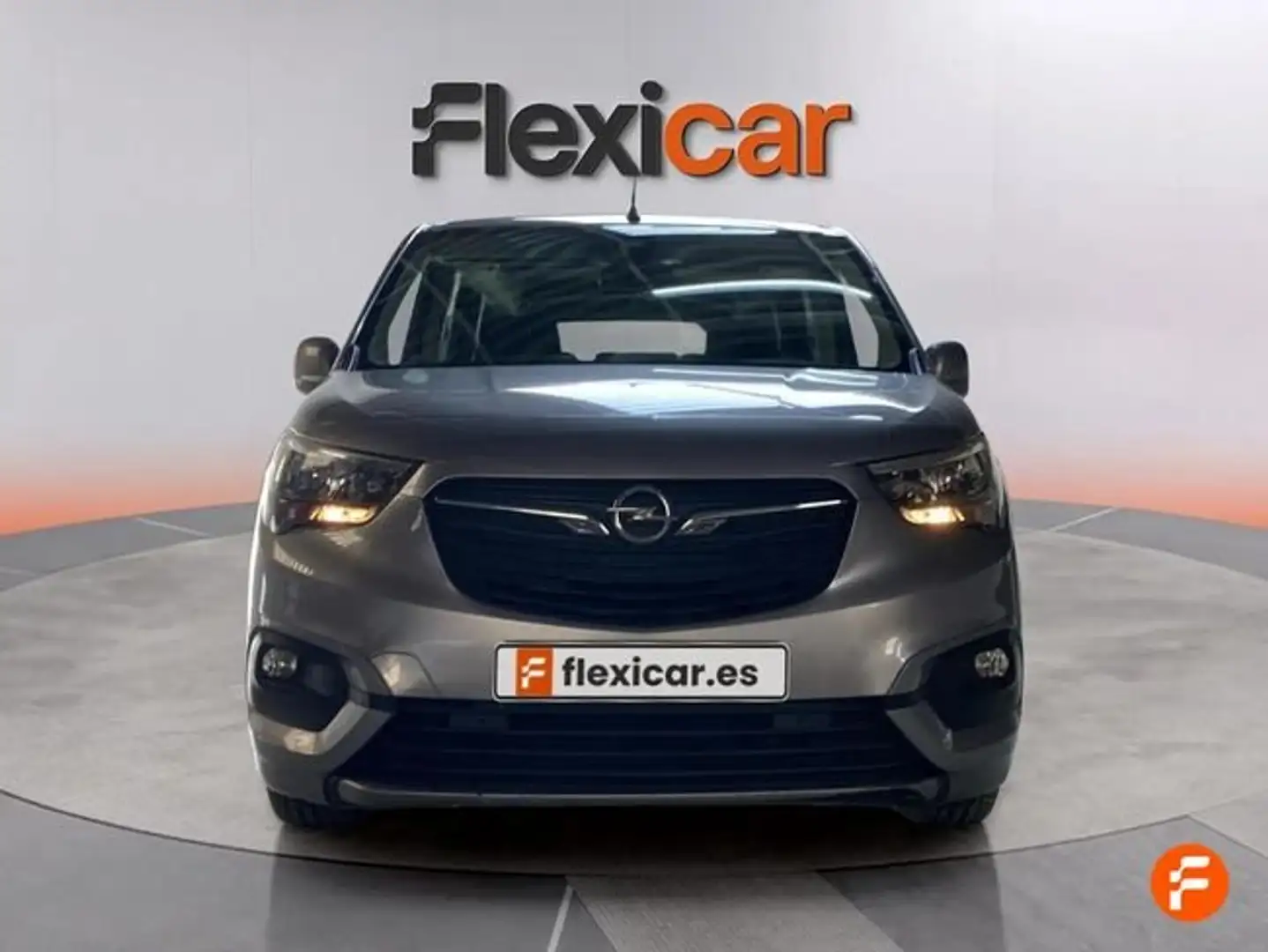 Opel Combo Life 1.5TD S/S Innovation L AT8 130 Gris - 2