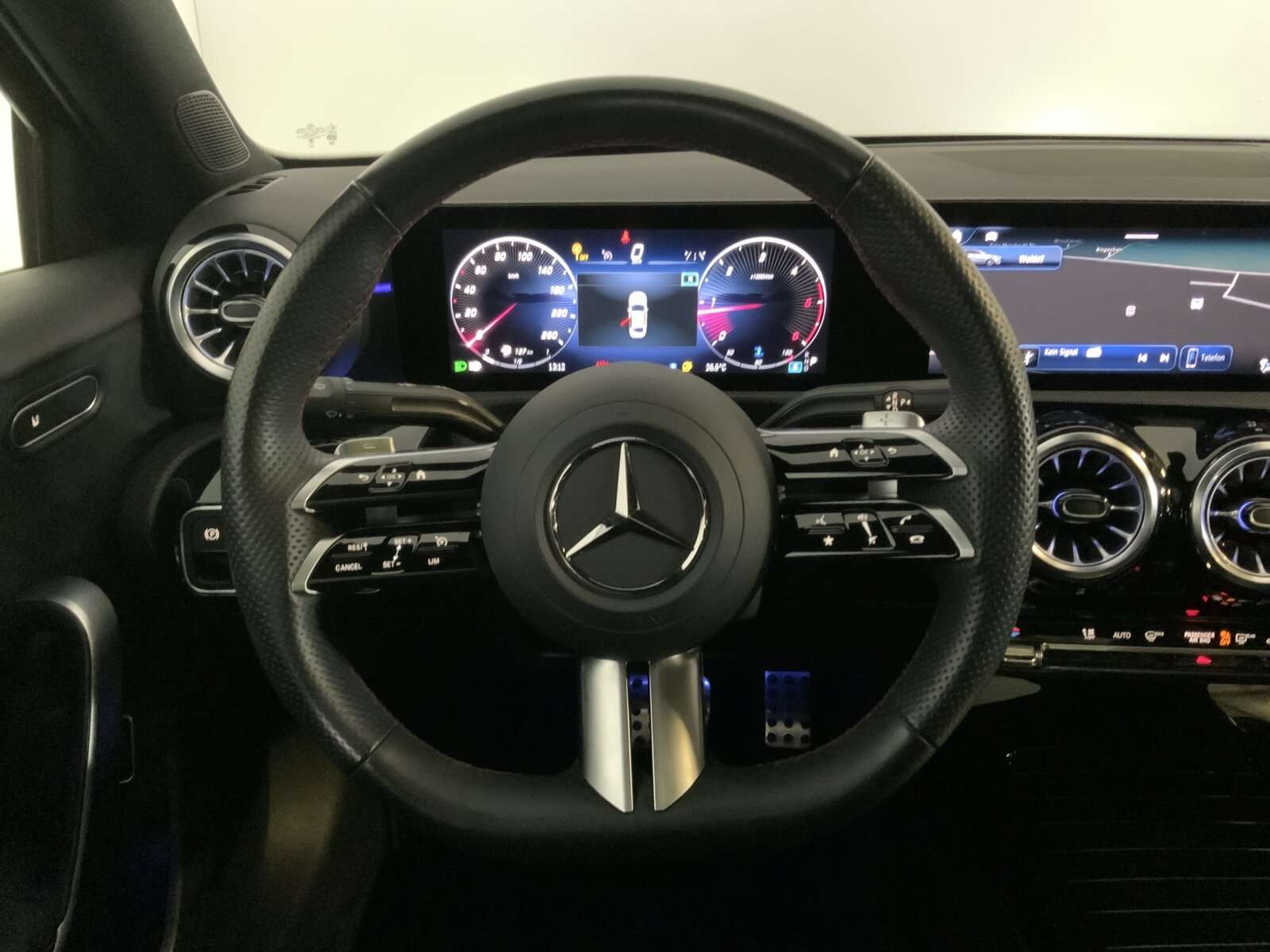 Mercedes-Benz A 220