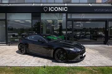 V12