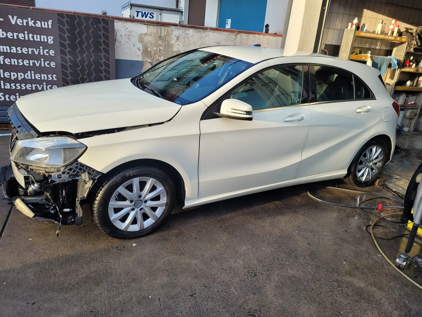 Mercedes-Benz A 180 A 180 BlueEfficiency (176.042) Blanco - 1
