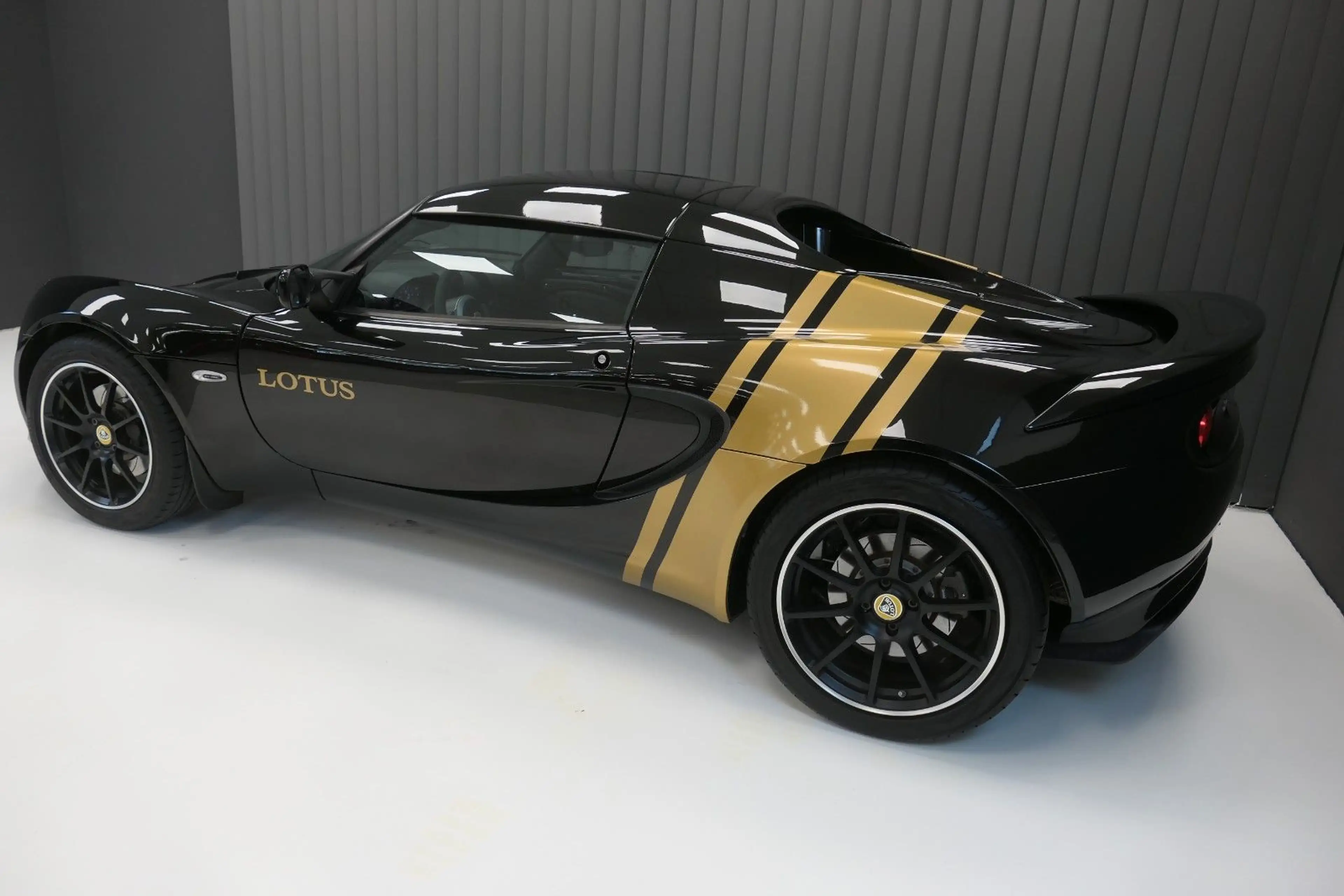 Lotus Elise Sport 220 - Heritage Sondermodell 1/100 — photo 12