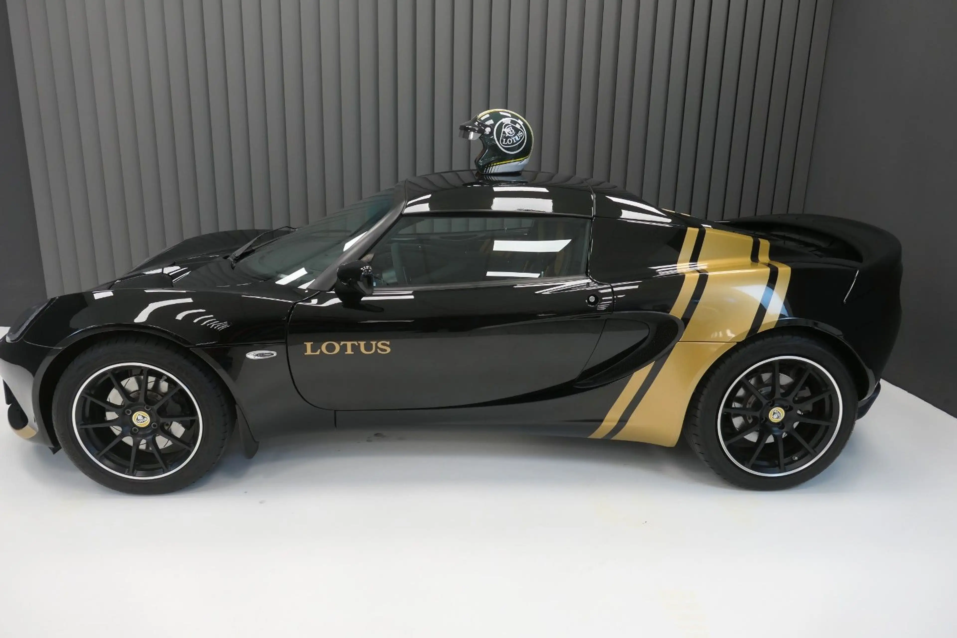 Lotus Elise Sport 220 - Heritage Sondermodell 1/100 — photo 9