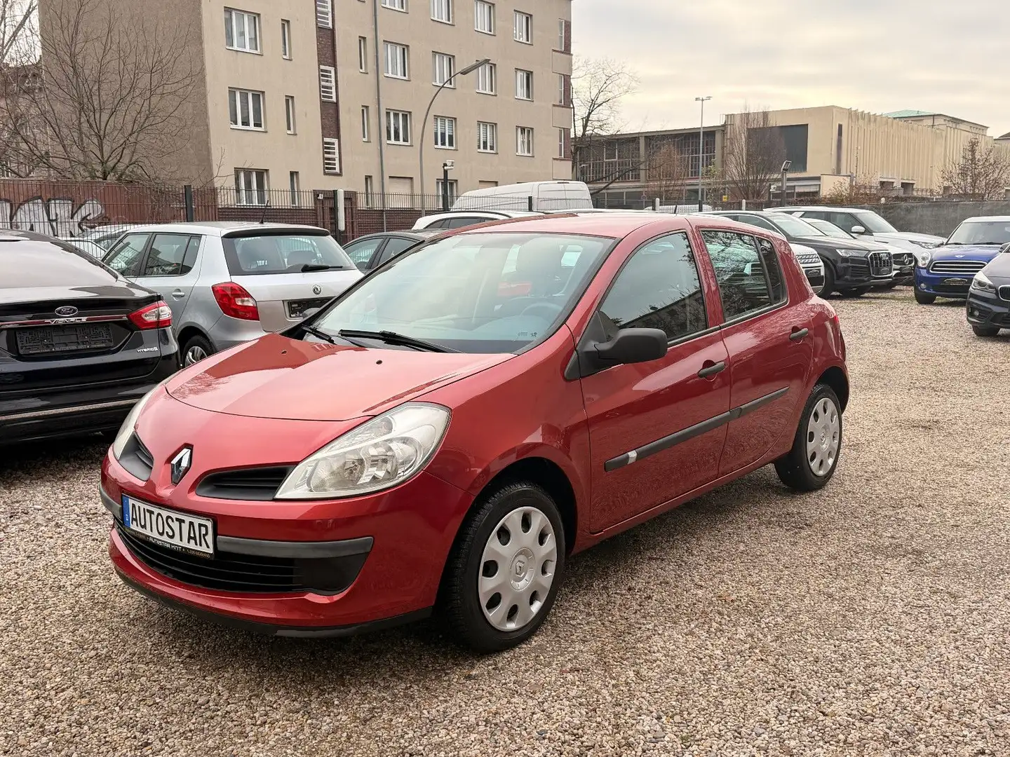 Renault Clio III Standheizung 90TKM 1Hand TÜV NEU TOP Rot - 1