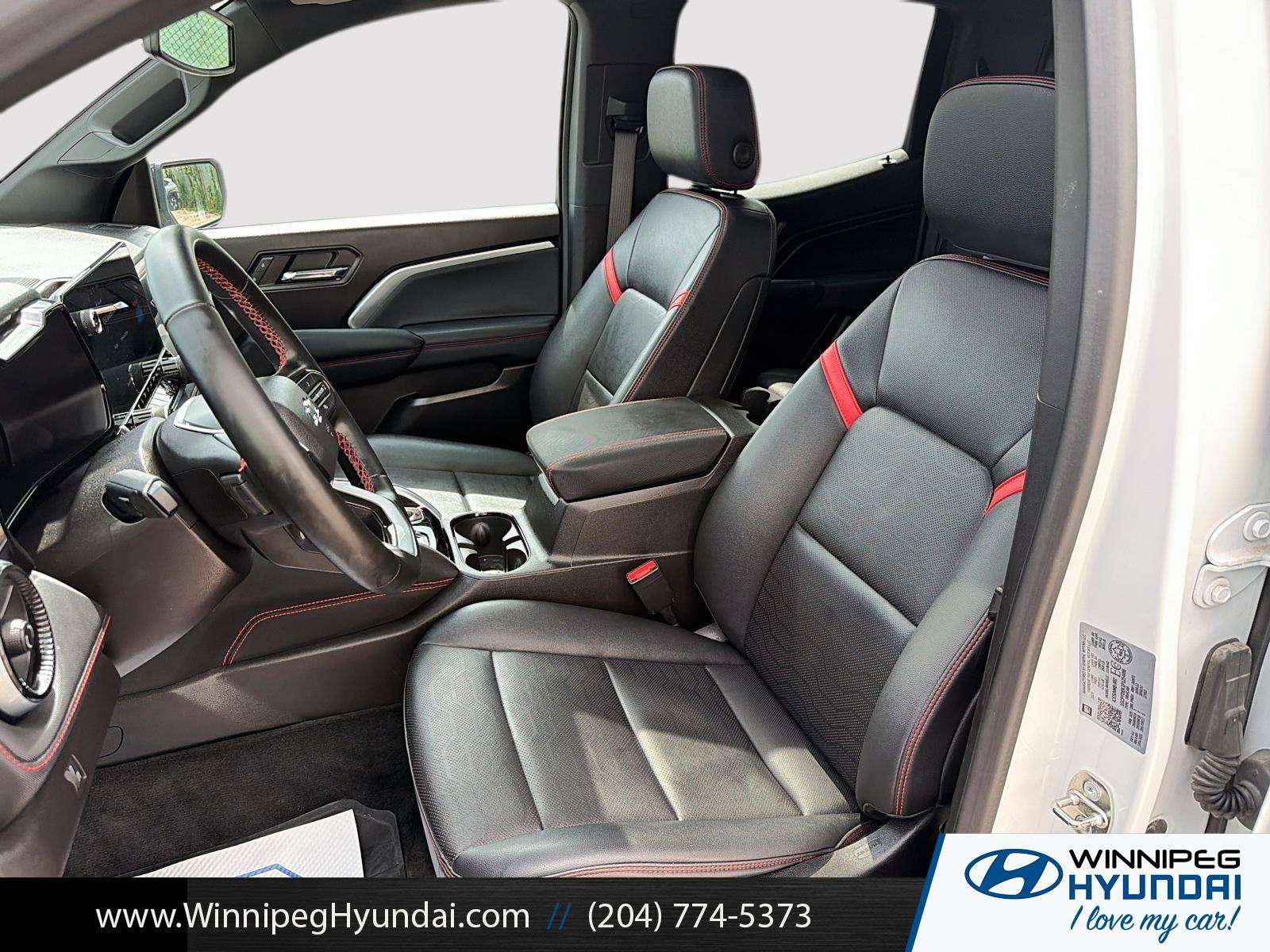 used 2023 Chevrolet Colorado car