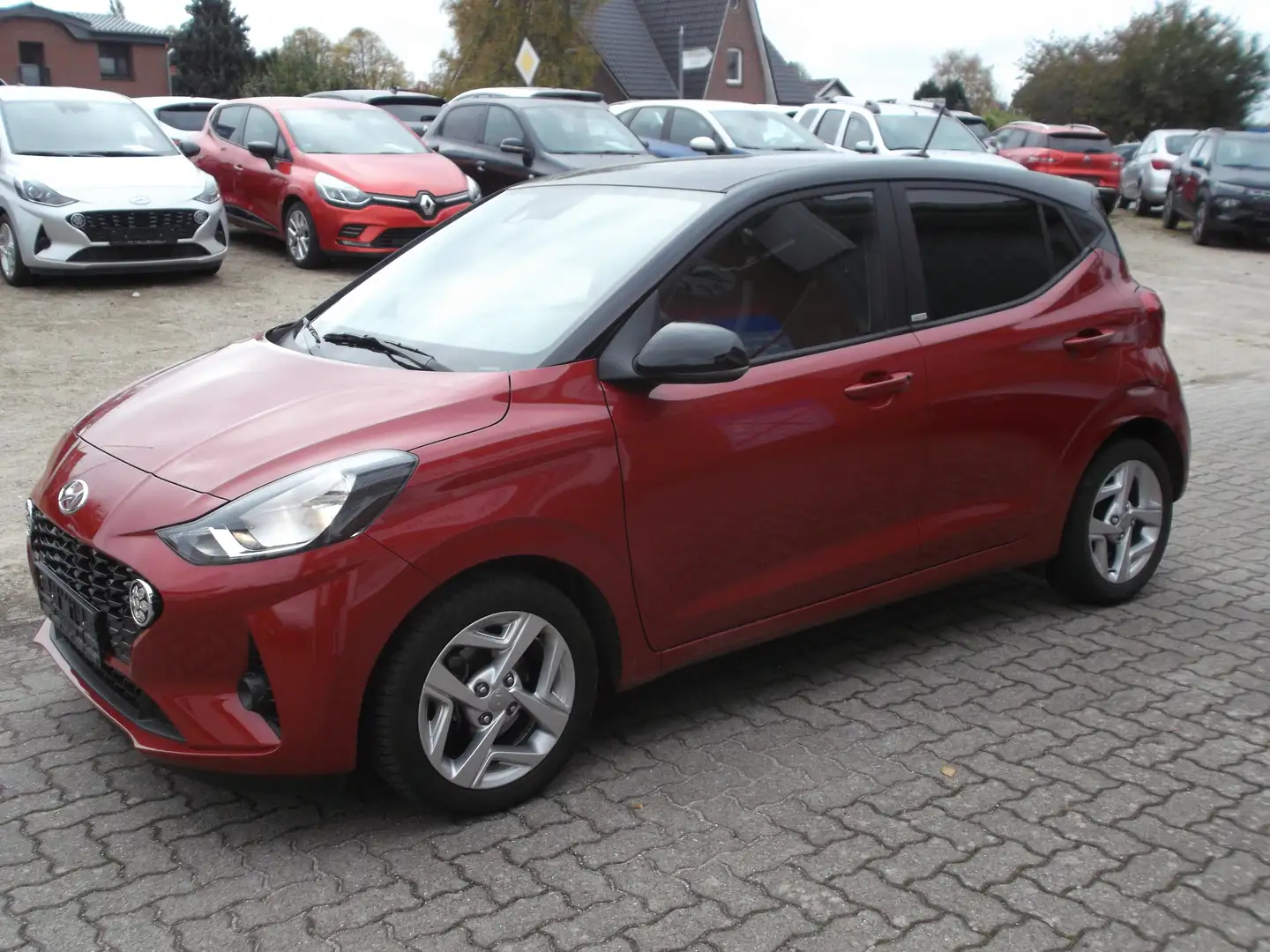 Hyundai i10 Intro Edition - Top aus 1.Hand nur 9650km Rot - 2