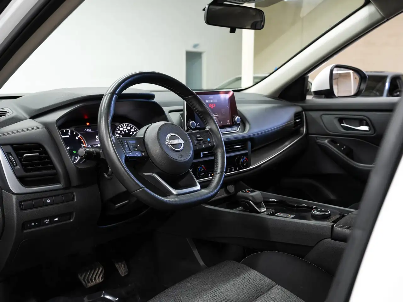 Nissan Rogue photo Nissan Rogue