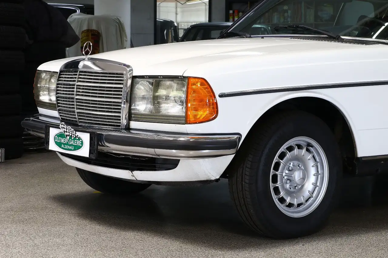 Mercedes-Benz CE 280 280 CE W123, foto 4