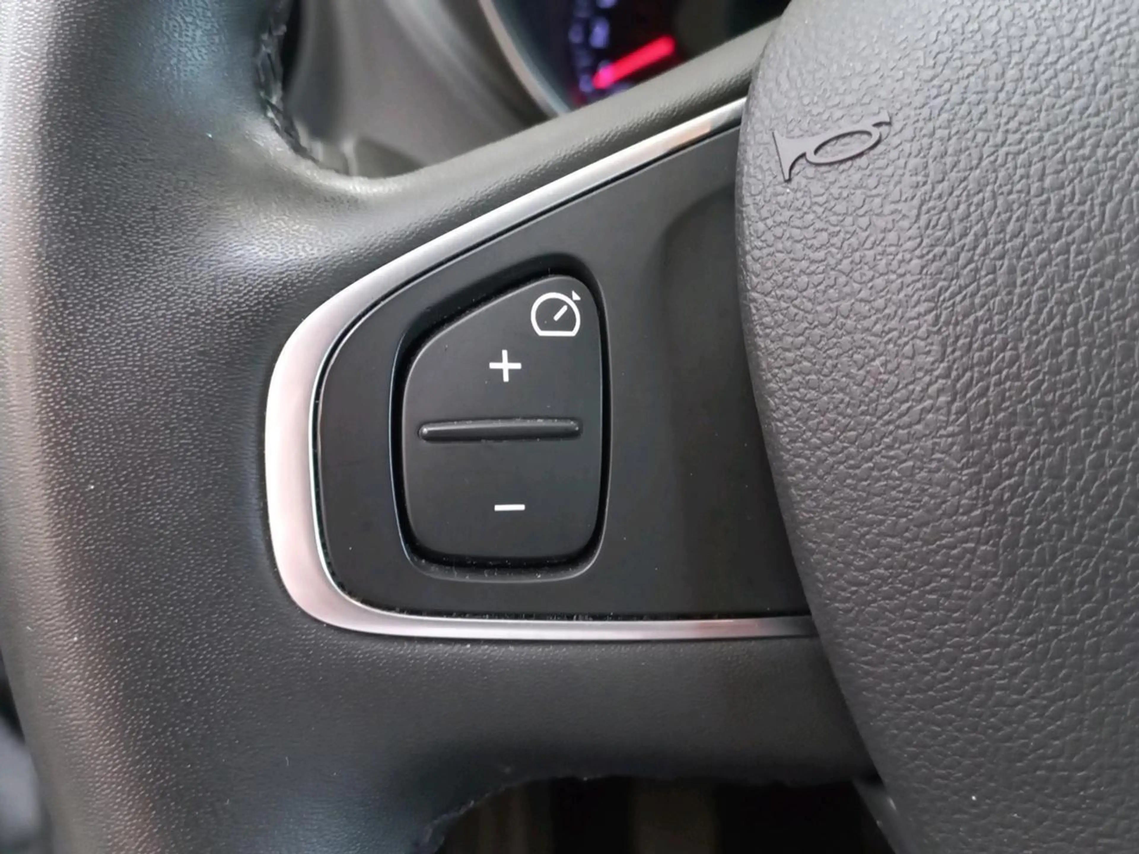 Renault Captur TCe 90 Limited#2 — photo 14