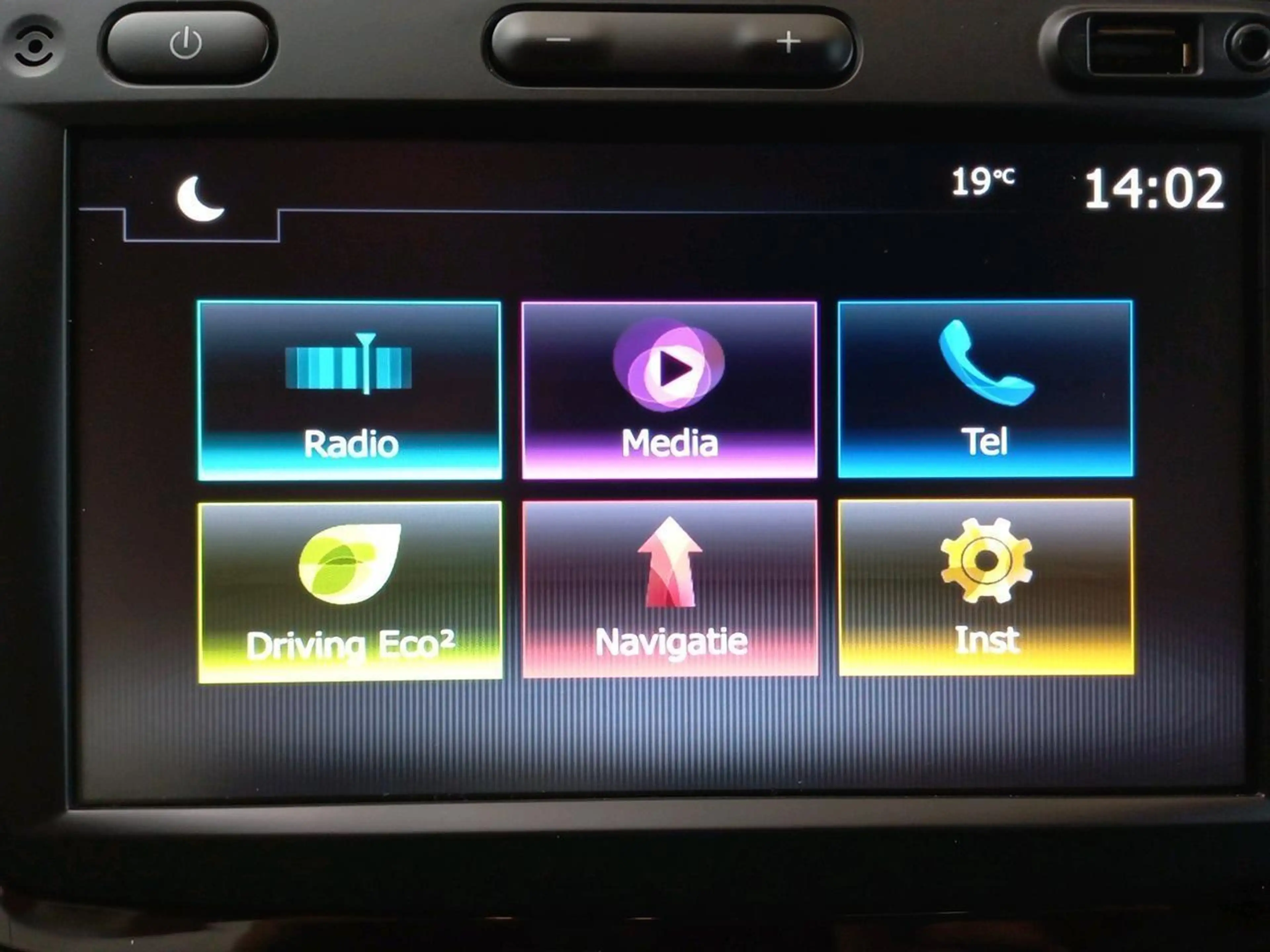 Renault Captur TCe 90 Limited#2 — photo 11