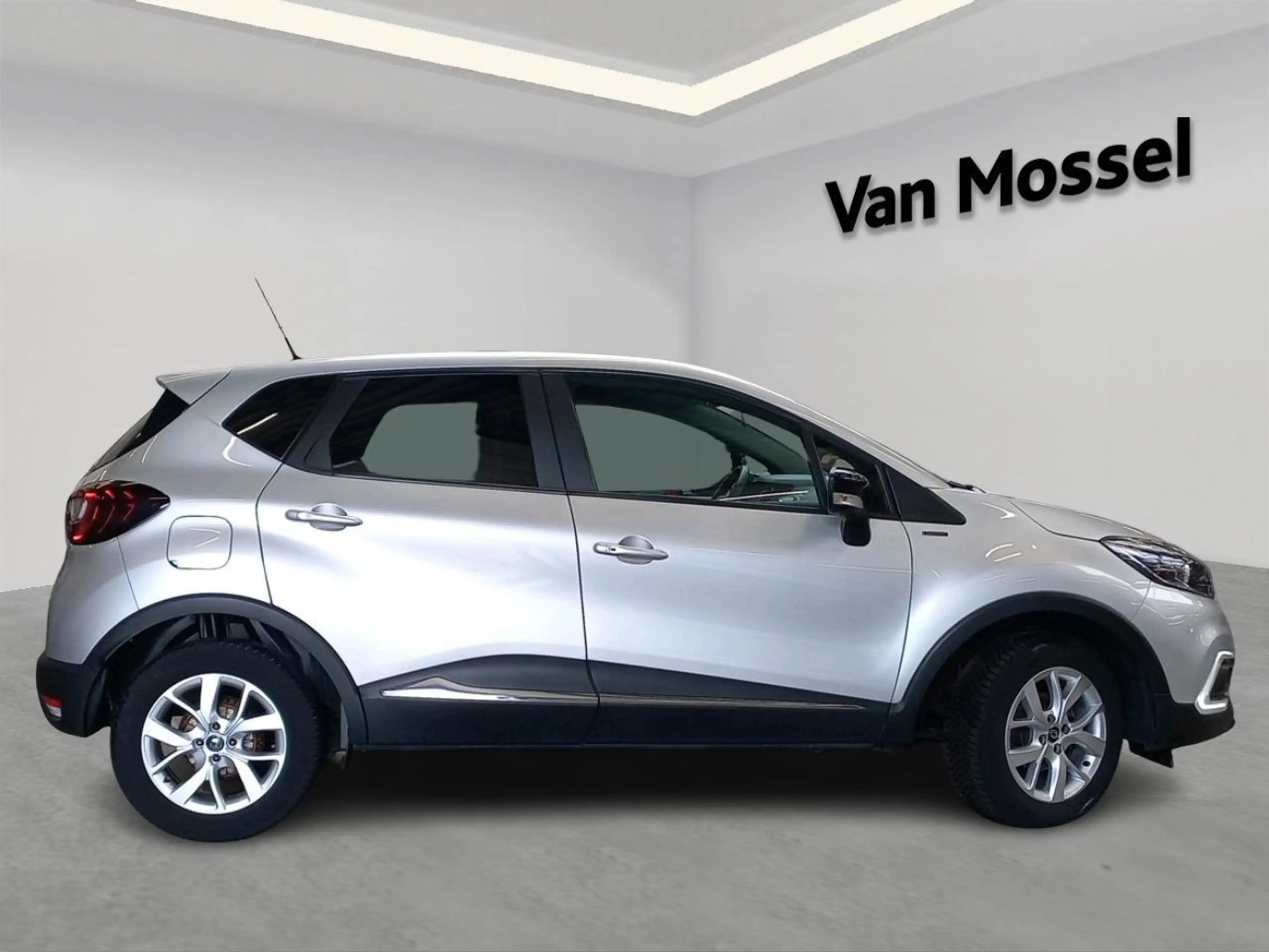 Renault Captur TCe 90 Limited#2 — photo 5