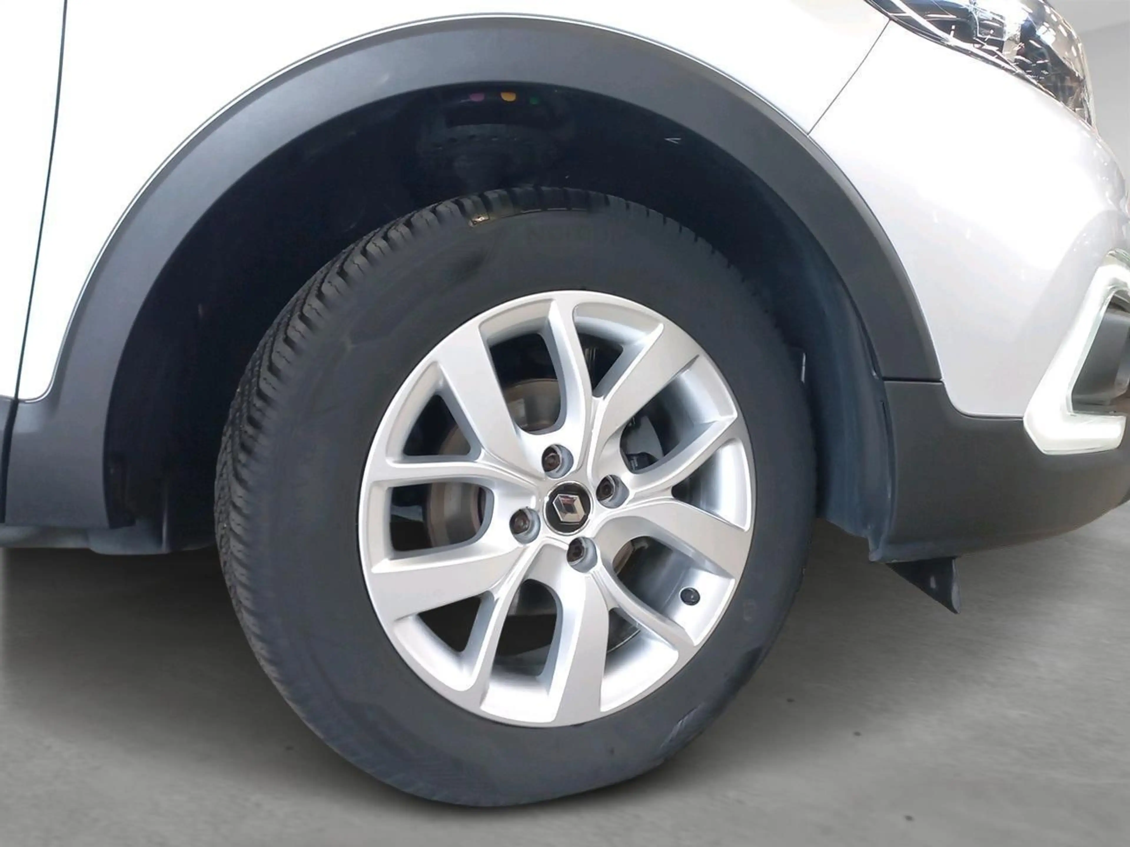 Renault Captur TCe 90 Limited#2 — photo 6